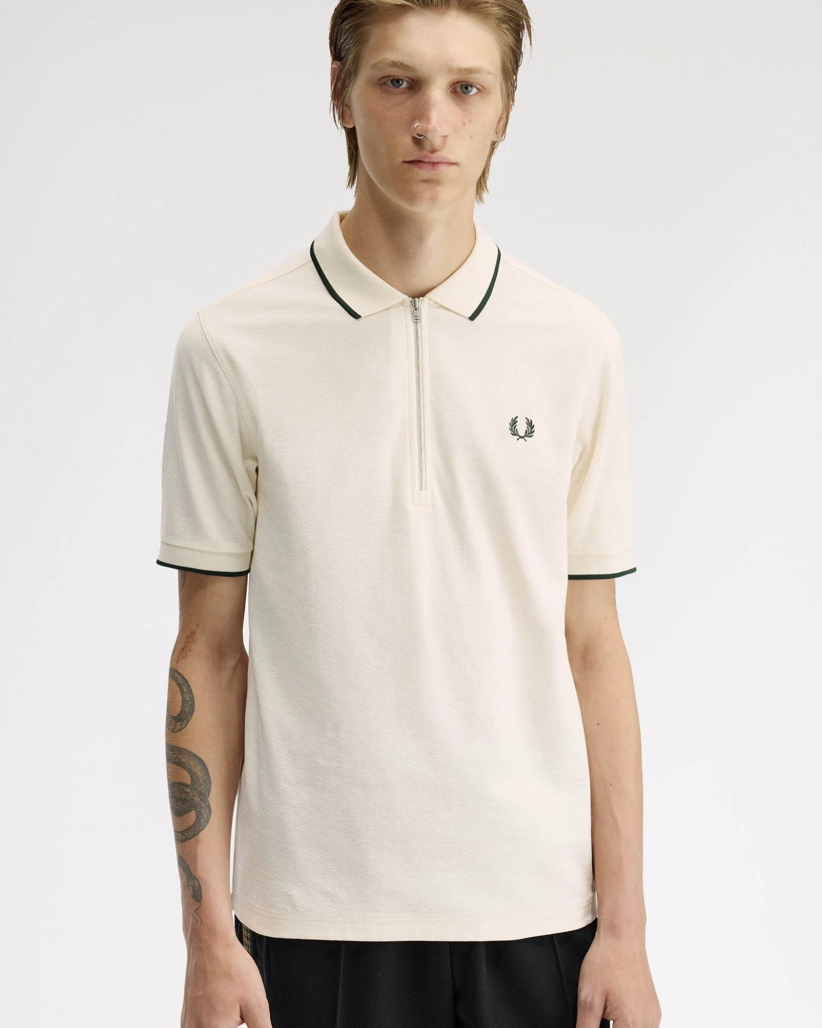 Fred Perry Mens Crepe Pique Polo Shirt - Ecru 560 - Image 4