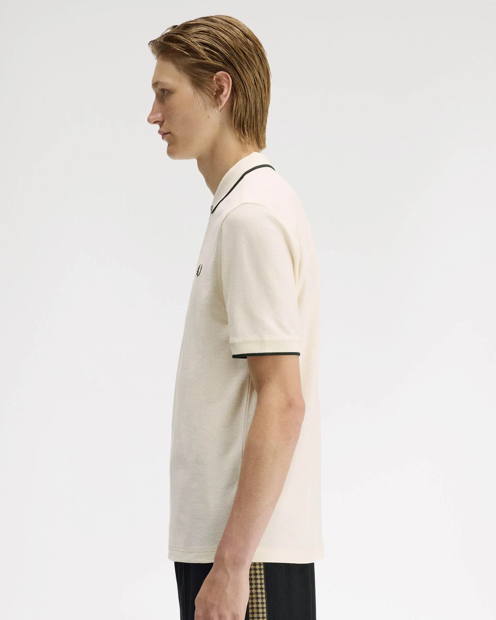 Fred Perry Mens Crepe Pique Polo Shirt - Ecru 560 - Image 5