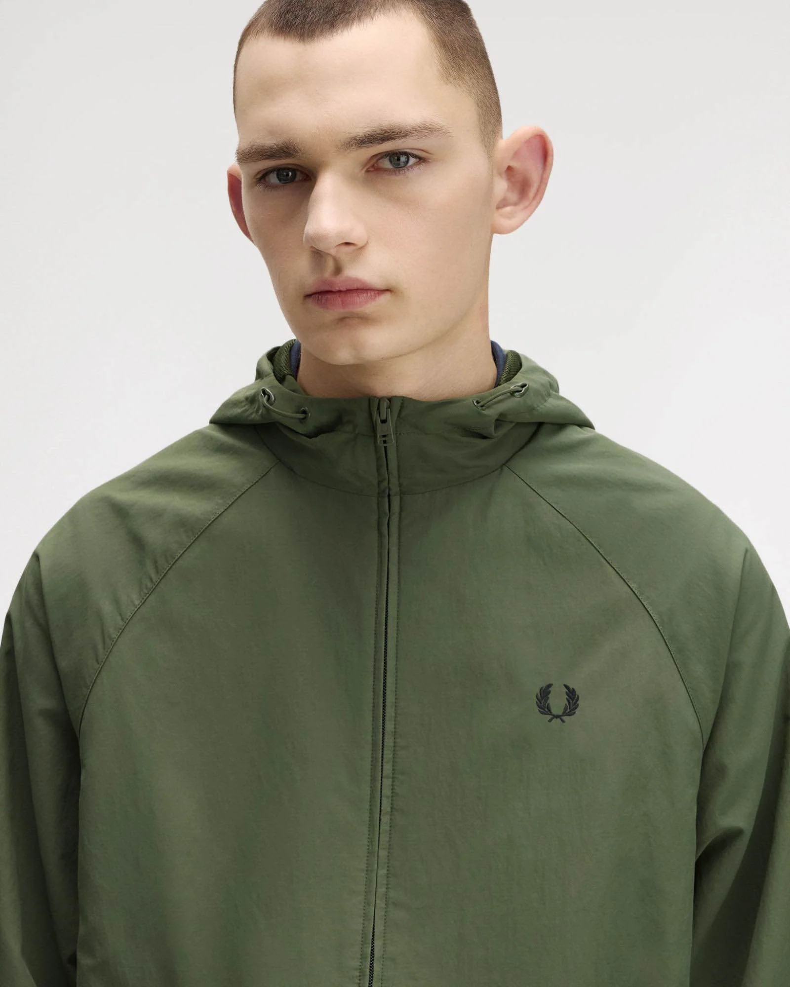 Fred Perry Mens Hooded Shell Jacket - Laurel Wreath Green W19 - Image 2