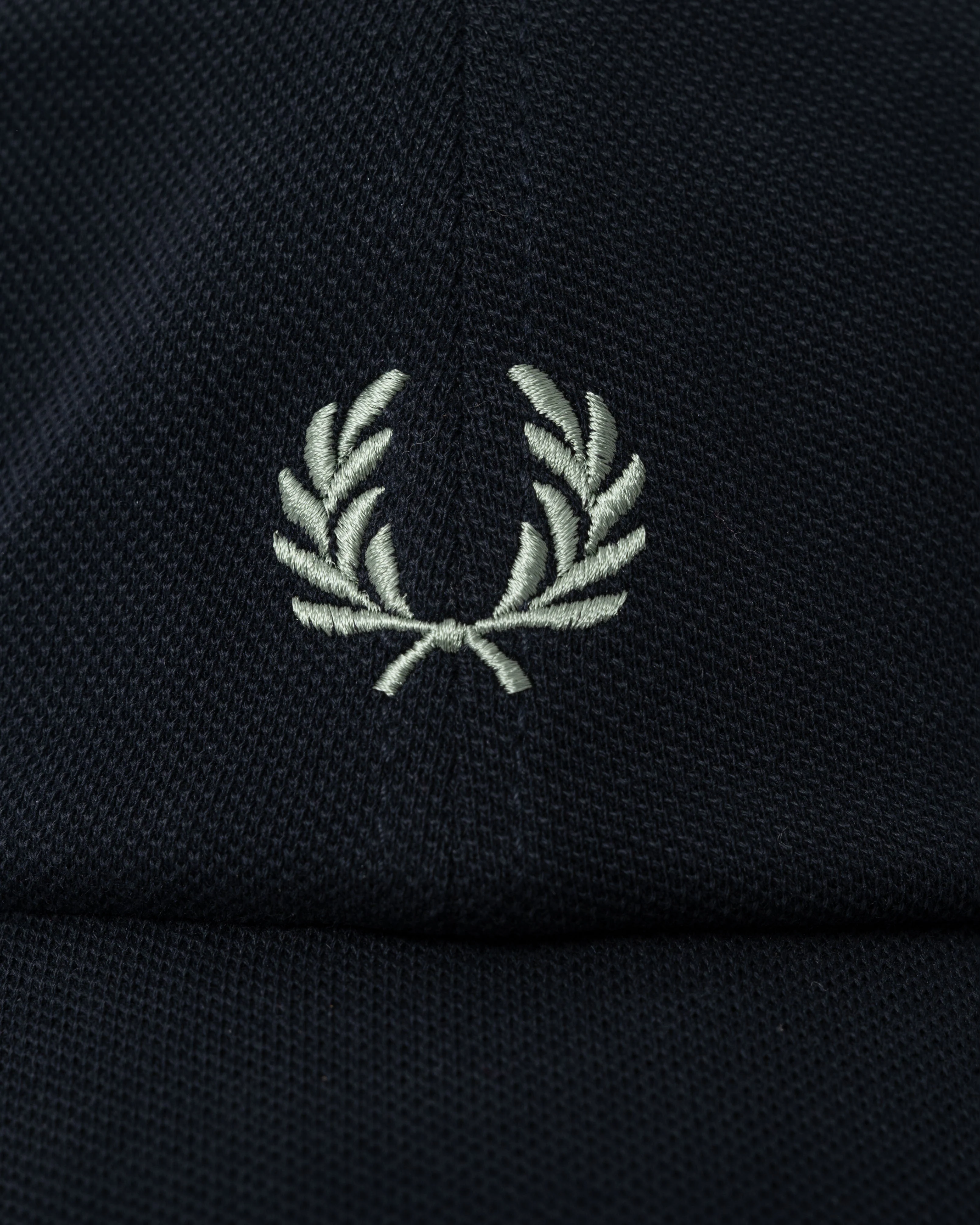 Fred Perry Mens Pique Classic Cap - Navy/Seagrass T73 - Image 4