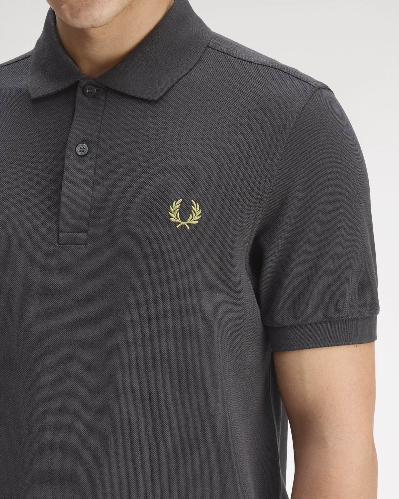 Fred Perry Mens Plain Signature Polo Shirt - Anchor Grey/Tennis Ball Yellow 58A - Image 4