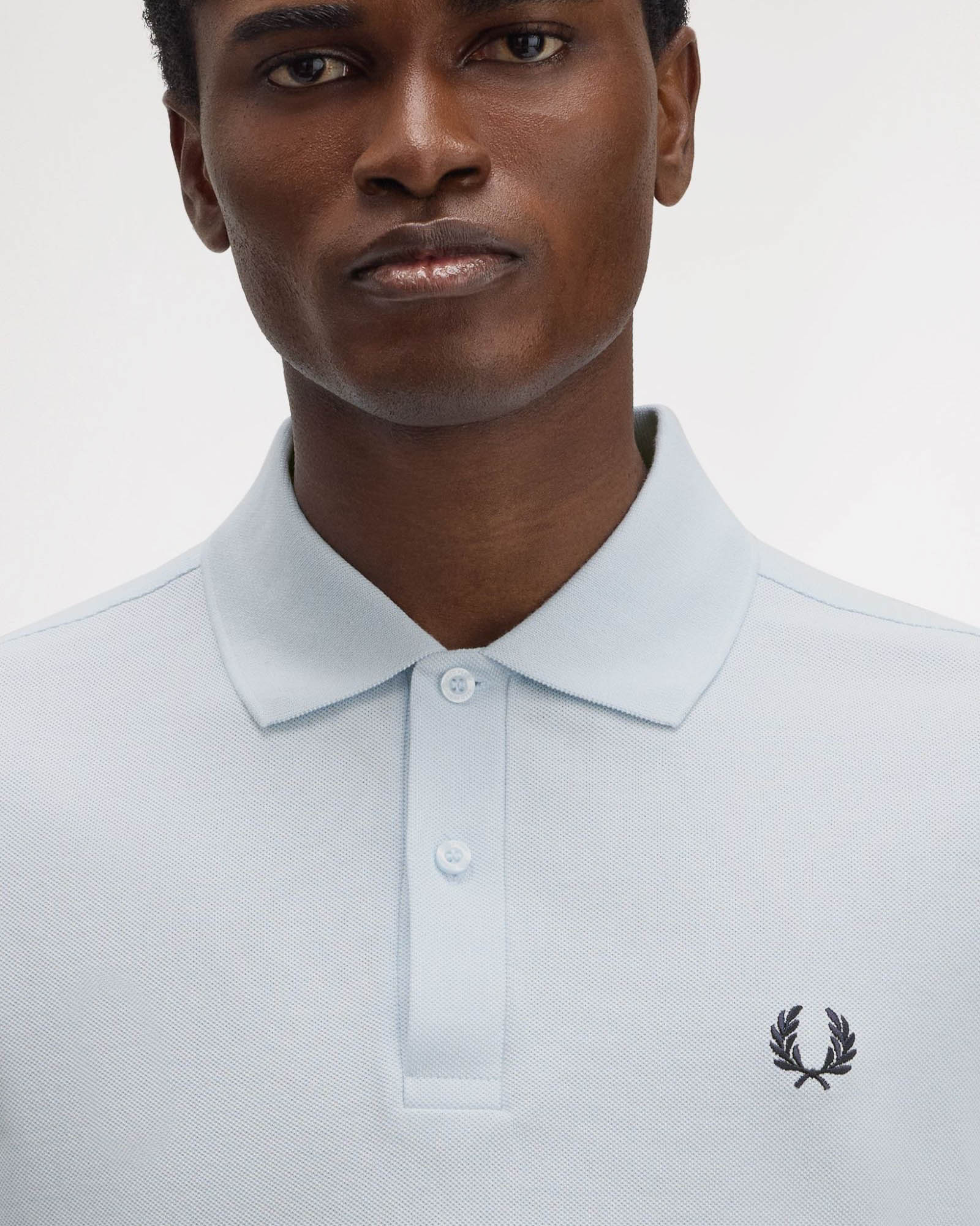 Fred Perry Mens Plain Signature Polo Shirt - Light Ice/Tennis Blue Y79 - Image 4
