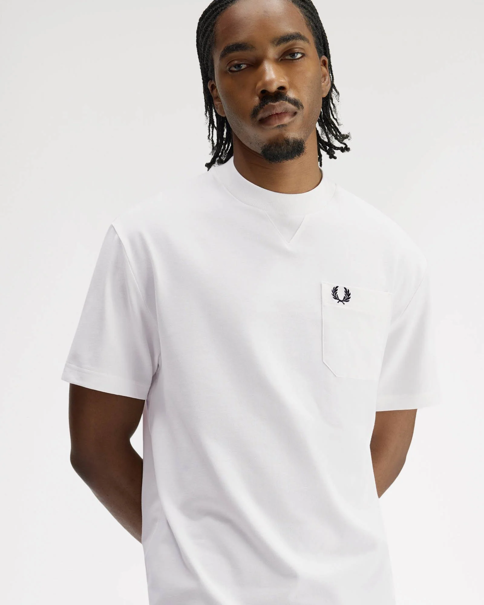 Fred Perry Mens Pocket Detail T-Shirt - Snow White 129 - Image 2