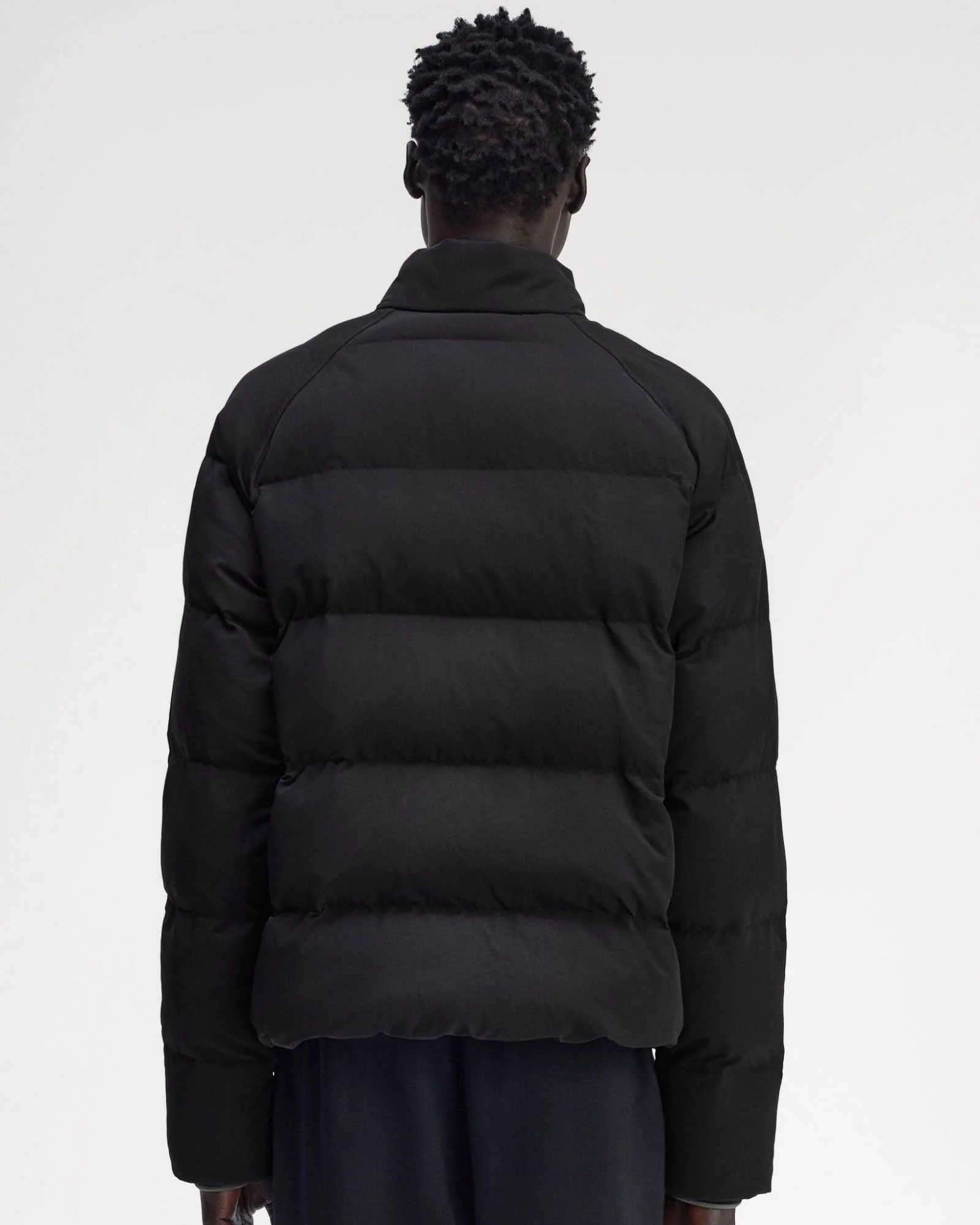Fred Perry Mens Raglan Sleeve Padded Jacket - Black 102 - Image 9