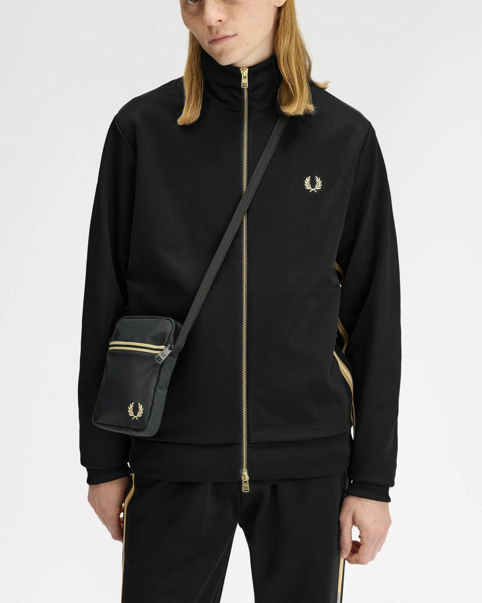 Fred Perry Mens Tipped Tape Small Side Bag - Black 102 - Image 2