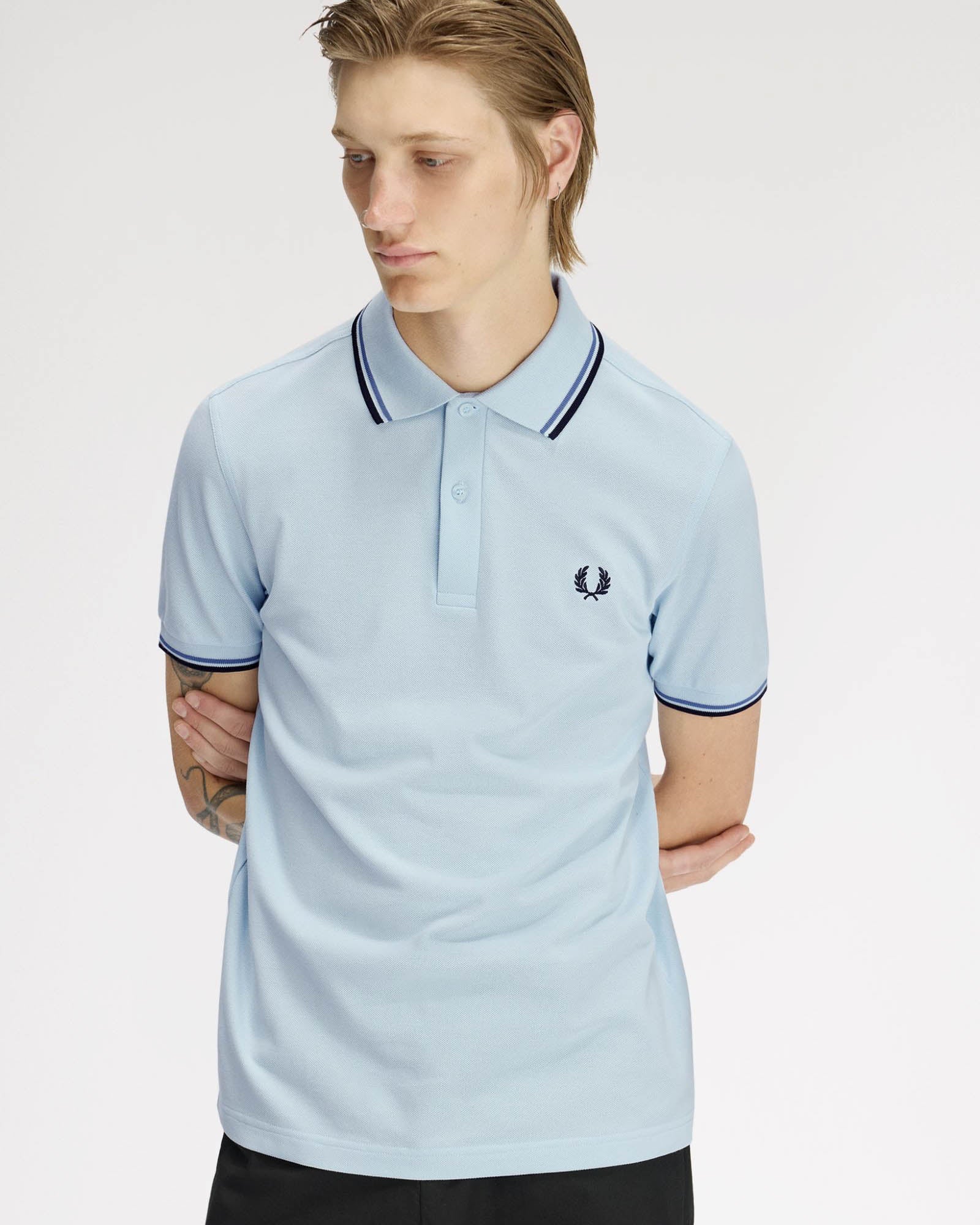 Fred Perry Mens Twin Tipped Signature Polo Shirt - Light Ice/Ace Blue/Navy 96A - Image 2