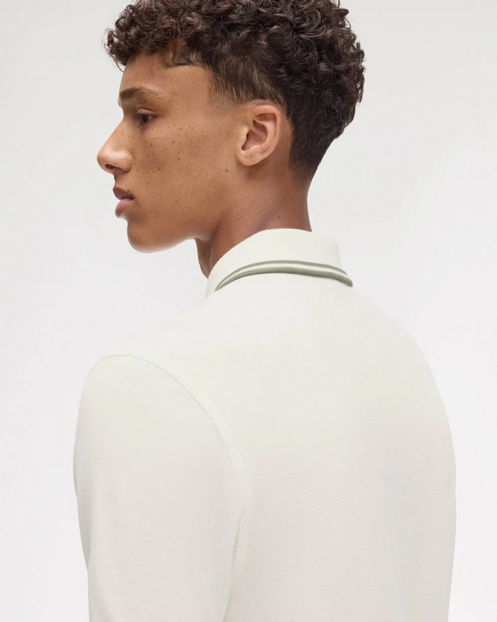 Fred Perry Mens Twin Tipped Signature Polo Shirt Pre A/W 25 - Light Ecru/Olive Mint Y54 - Image 5