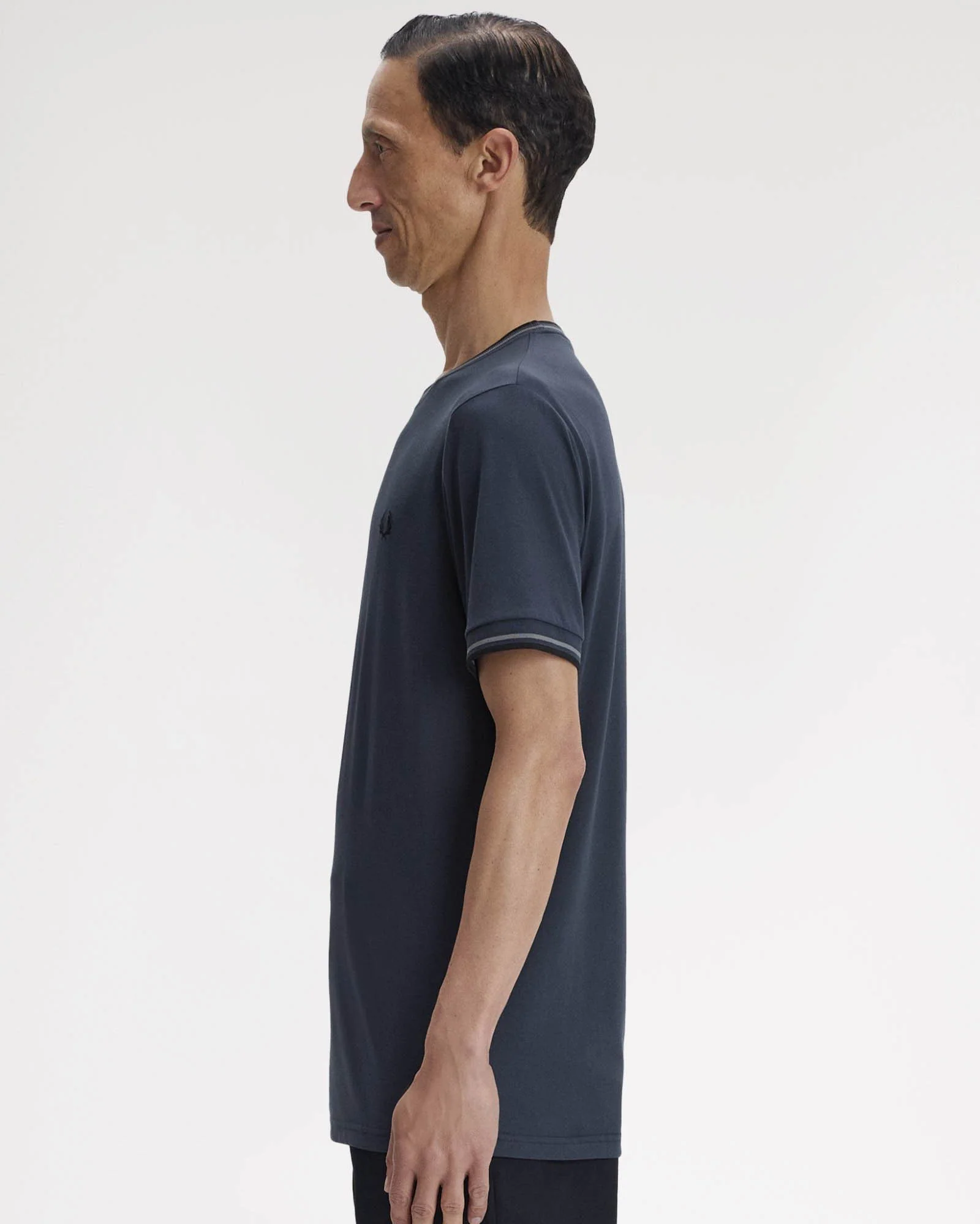 Fred Perry Mens Twin Tipped T-Shirt - Dark Airforce/Stockport Blue/Black 01B - Image 3