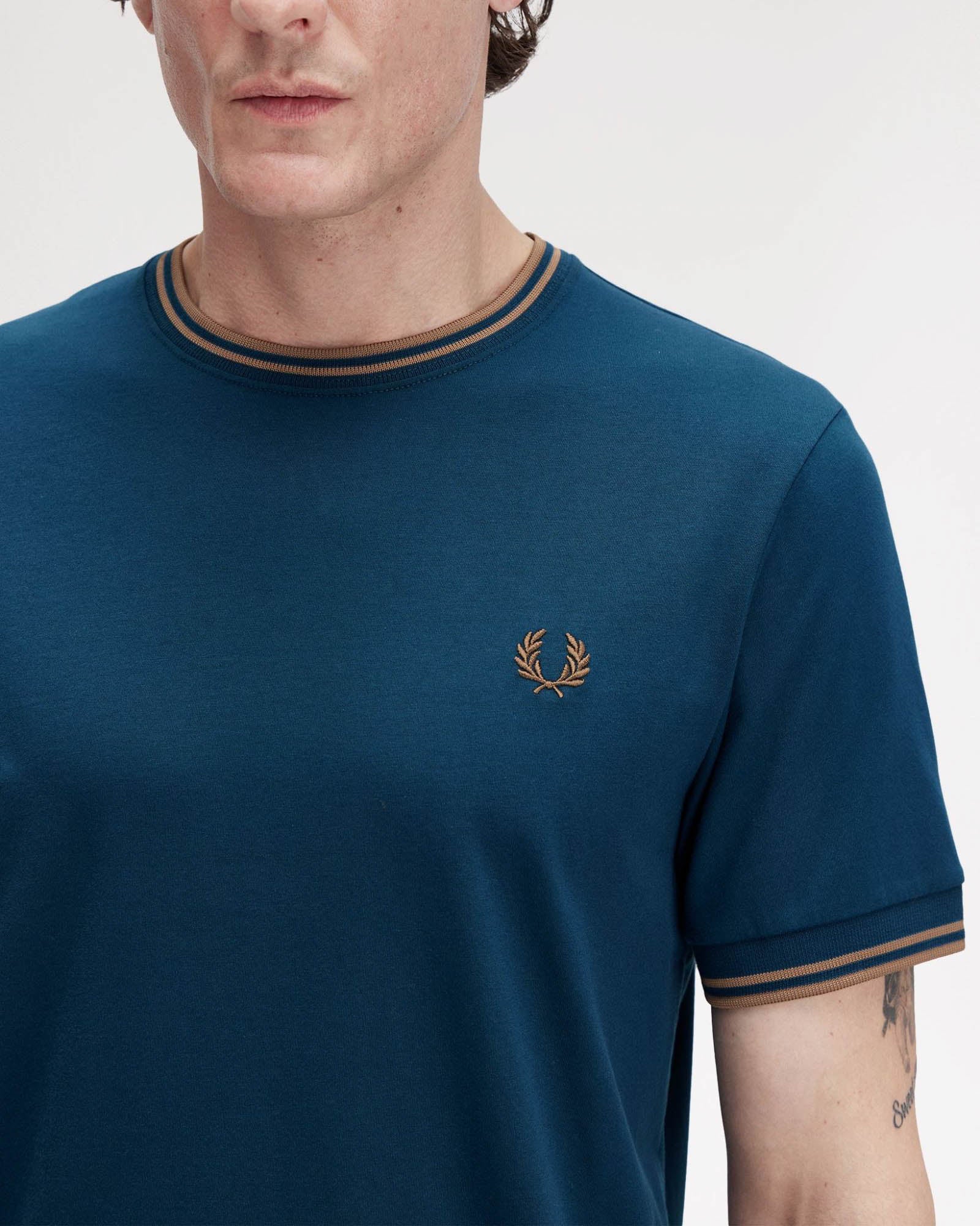 Fred Perry Mens Twin Tipped T-Shirt - Dark Petrol/Shaded Stone Z48 - Image 2