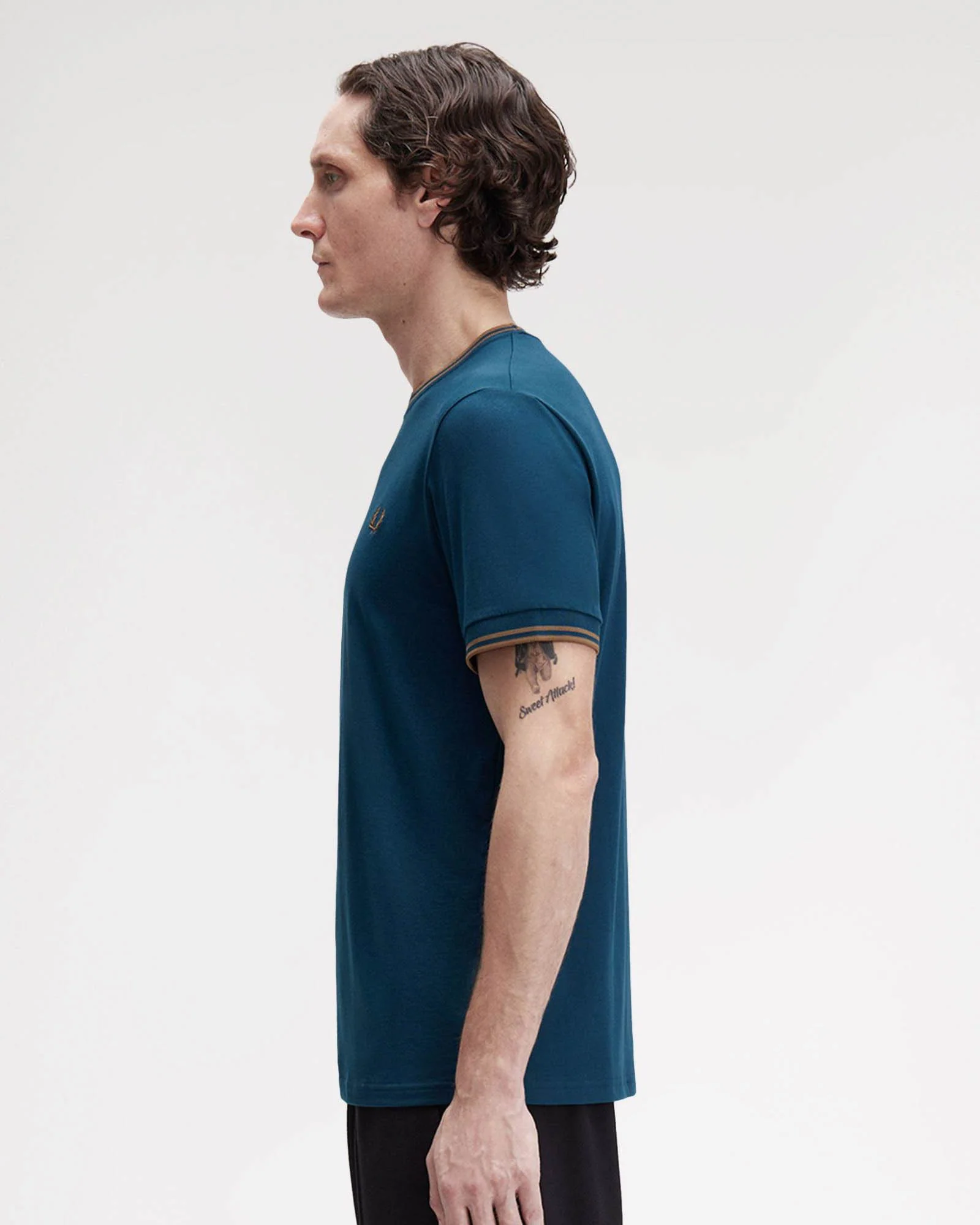 Fred Perry Mens Twin Tipped T-Shirt - Dark Petrol/Shaded Stone Z48 - Image 4