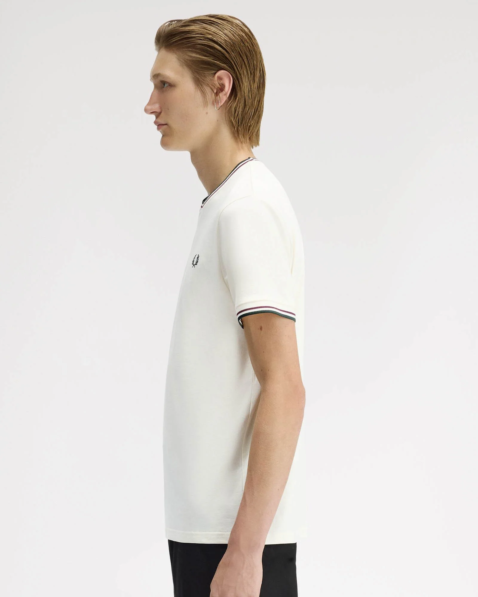 Fred Perry Mens Twin Tipped T-Shirt - Ecru/Oxblood/Grassroots 84A - Image 6