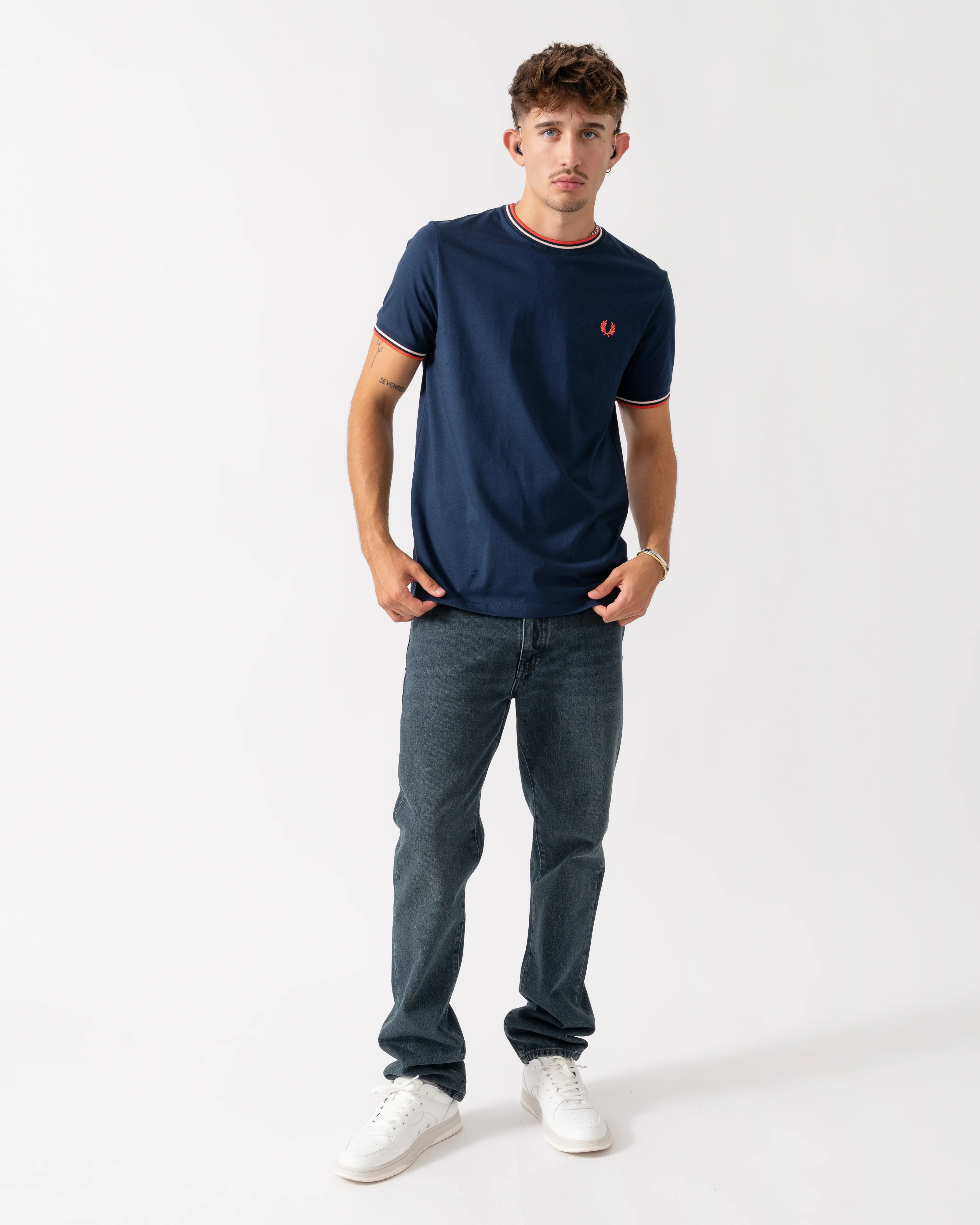 Fred Perry Mens Twin Tipped T-Shirt - Tennis Blue/Silky Peach/Flamingo Tan Z57 - Image 2