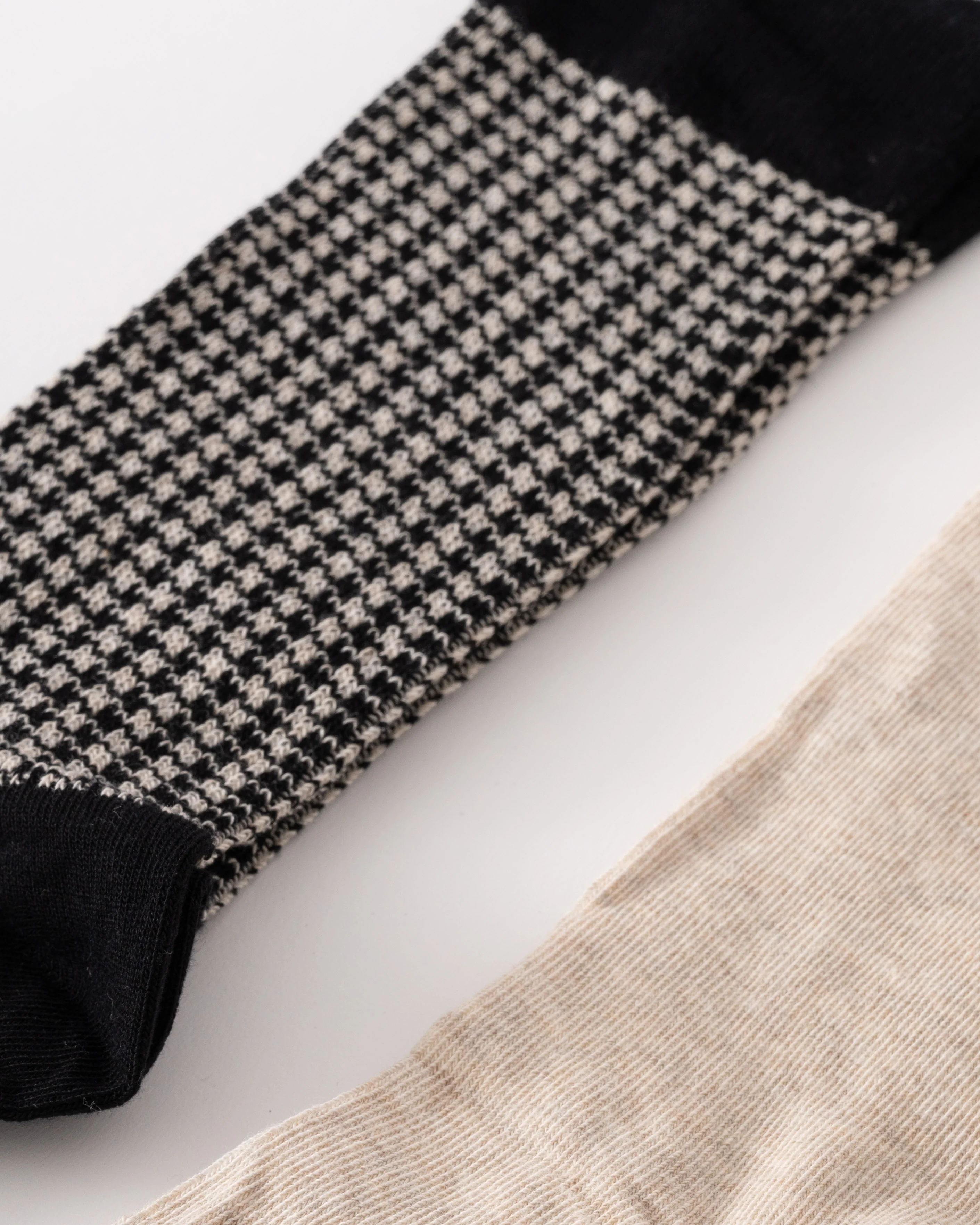 GANT 2 Pack Mens Houndstooth Pattern Socks Gift Box - 5 Black - Image 4