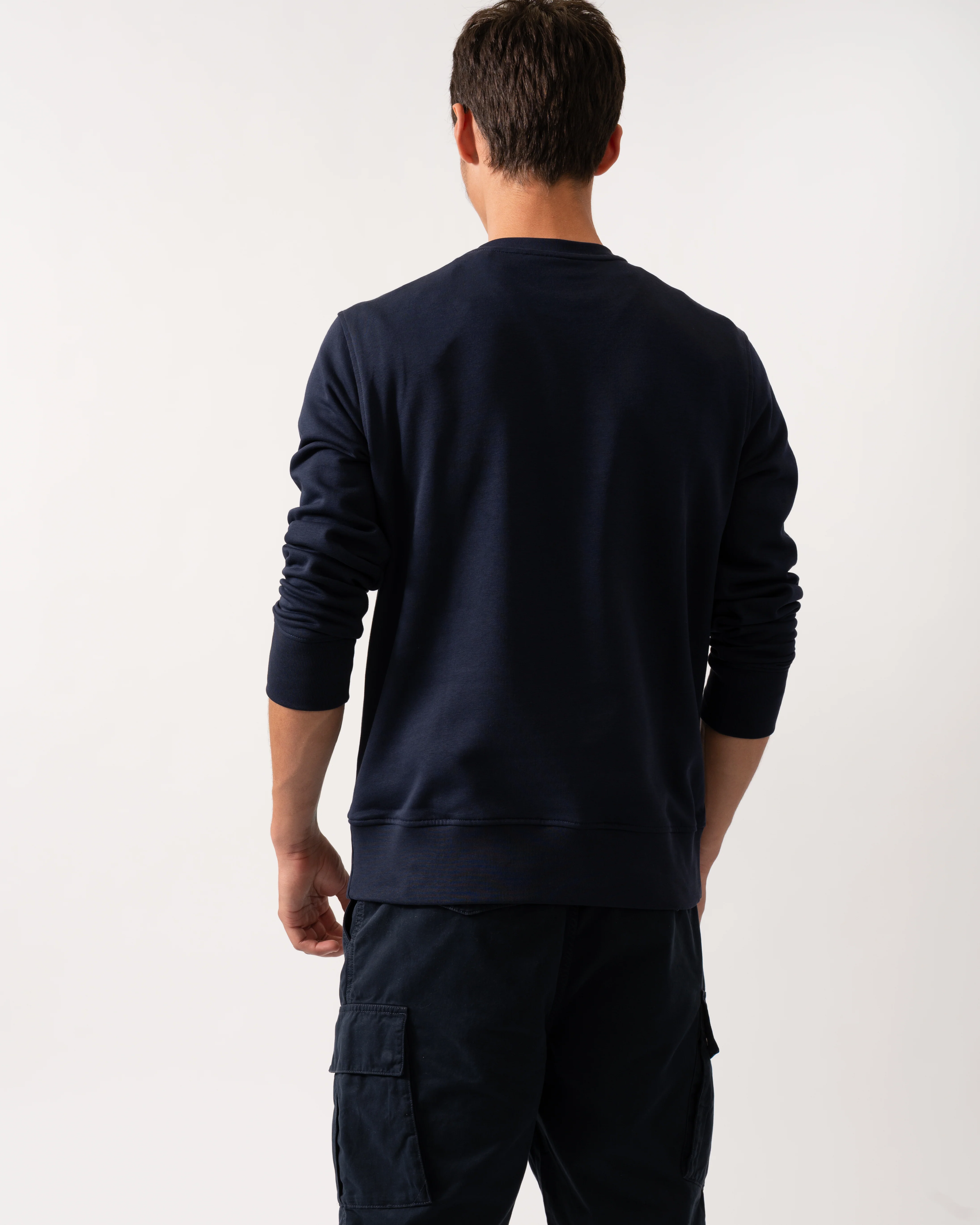 GANT Mens 1949 Graphic Crew Neck Sweatshirt - 433 Evening Blue - Image 4