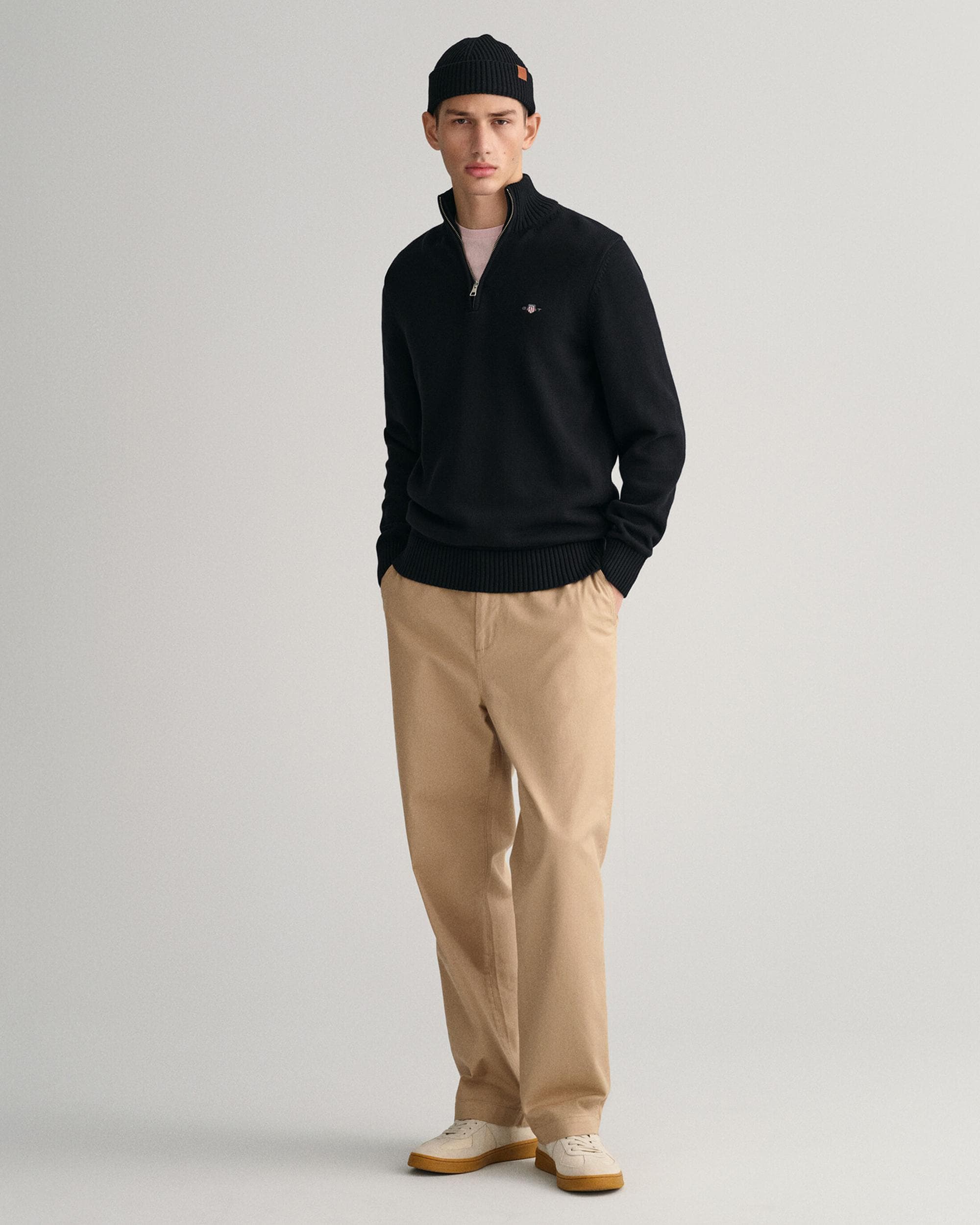 GANT Mens Casual Cotton Half Zip Jumper - 5 Black - Image 4