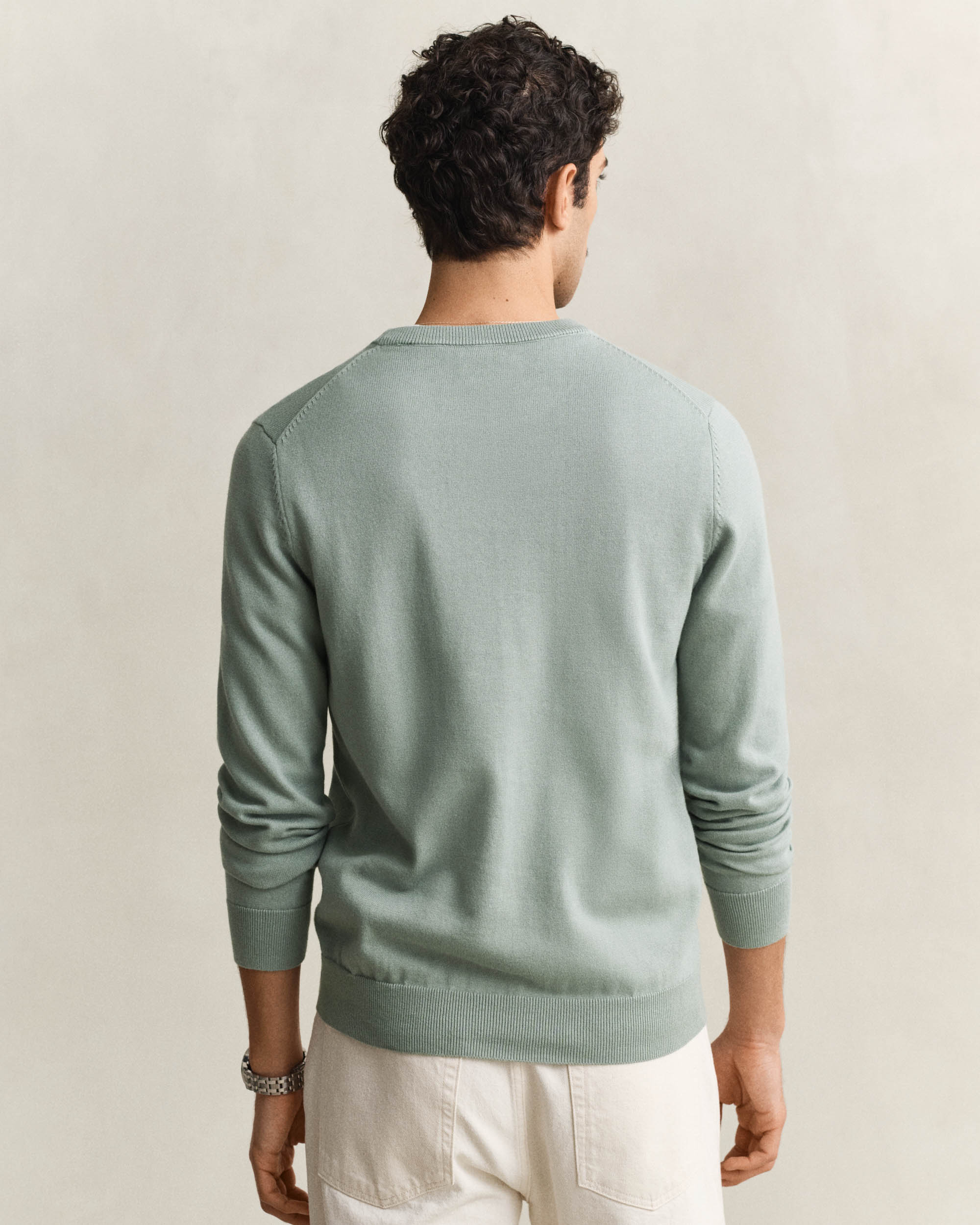 GANT Mens Classic Cotton Crew Neck Jumper - 10 Ceramic Grey - Image 3