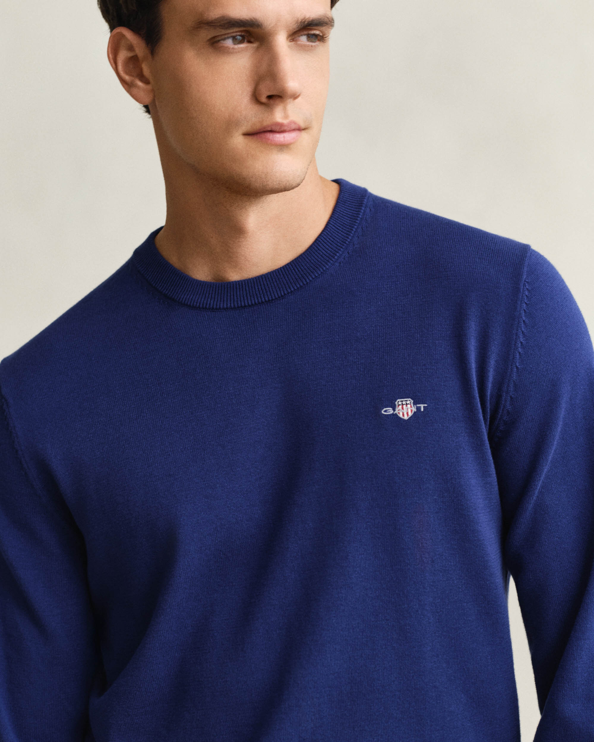 GANT Mens Classic Cotton Crew Neck Jumper - 432 Rich Navy - Image 3