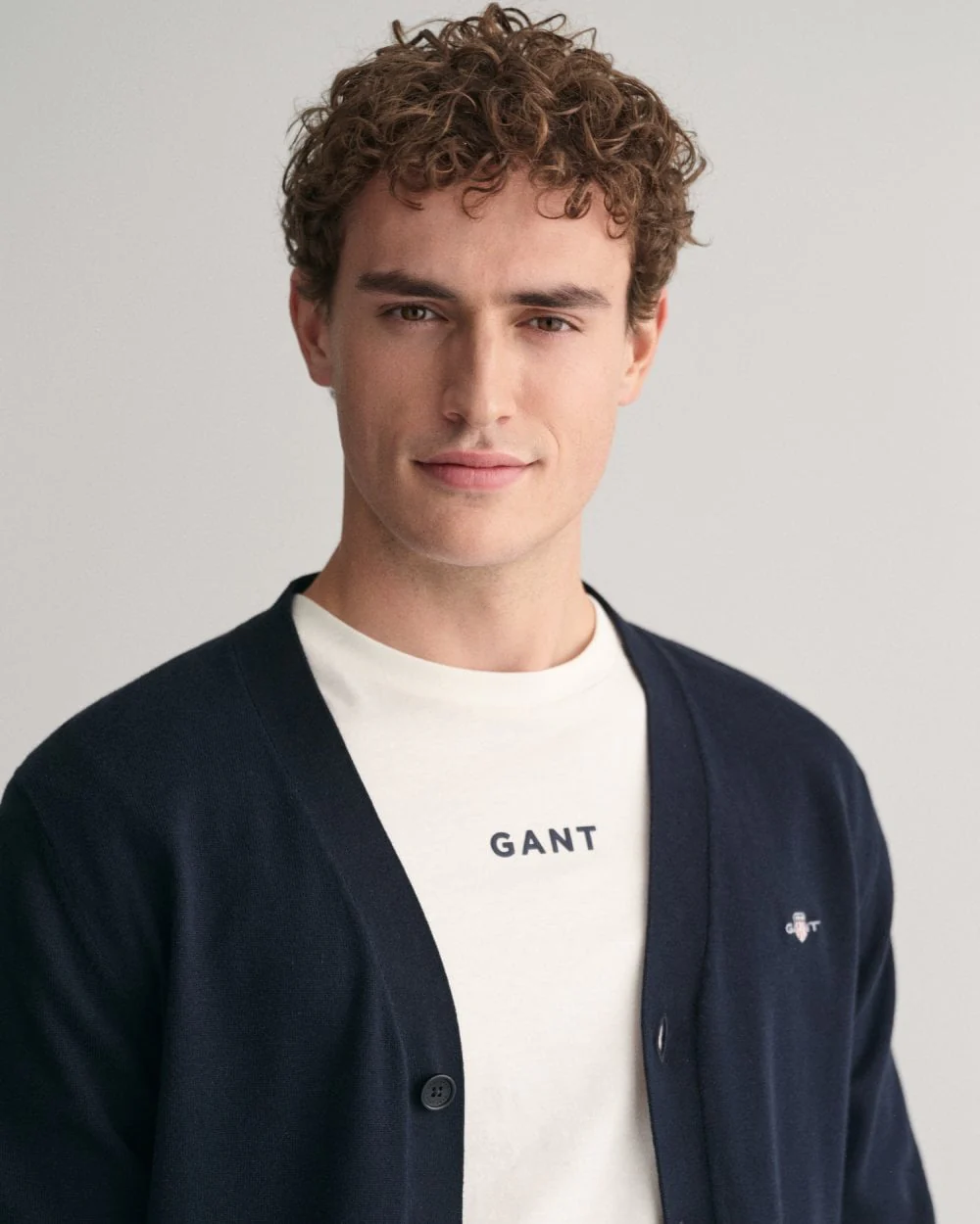 GANT Mens Classic Cotton V-Neck Cardigan - Image 2
