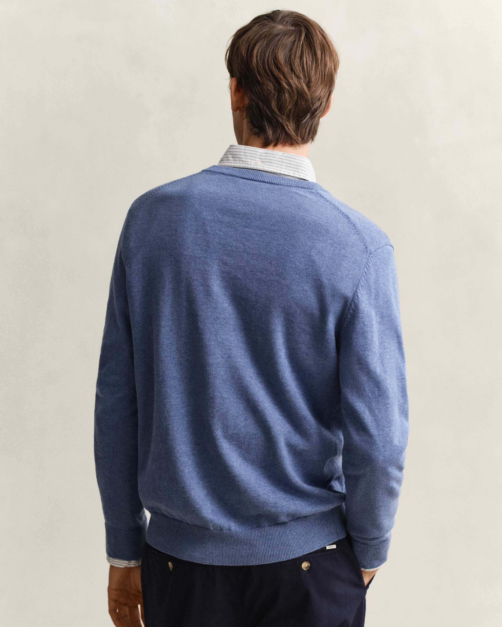 GANT Mens Classic Cotton V-Neck Jumper - 906 Denim Blue Melange - Image 3