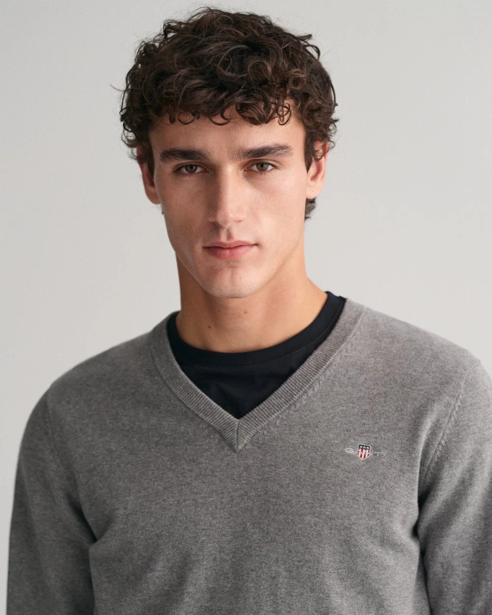 GANT Mens Classic Cotton V-Neck Jumper - 92 Dark Grey Melange - Image 2