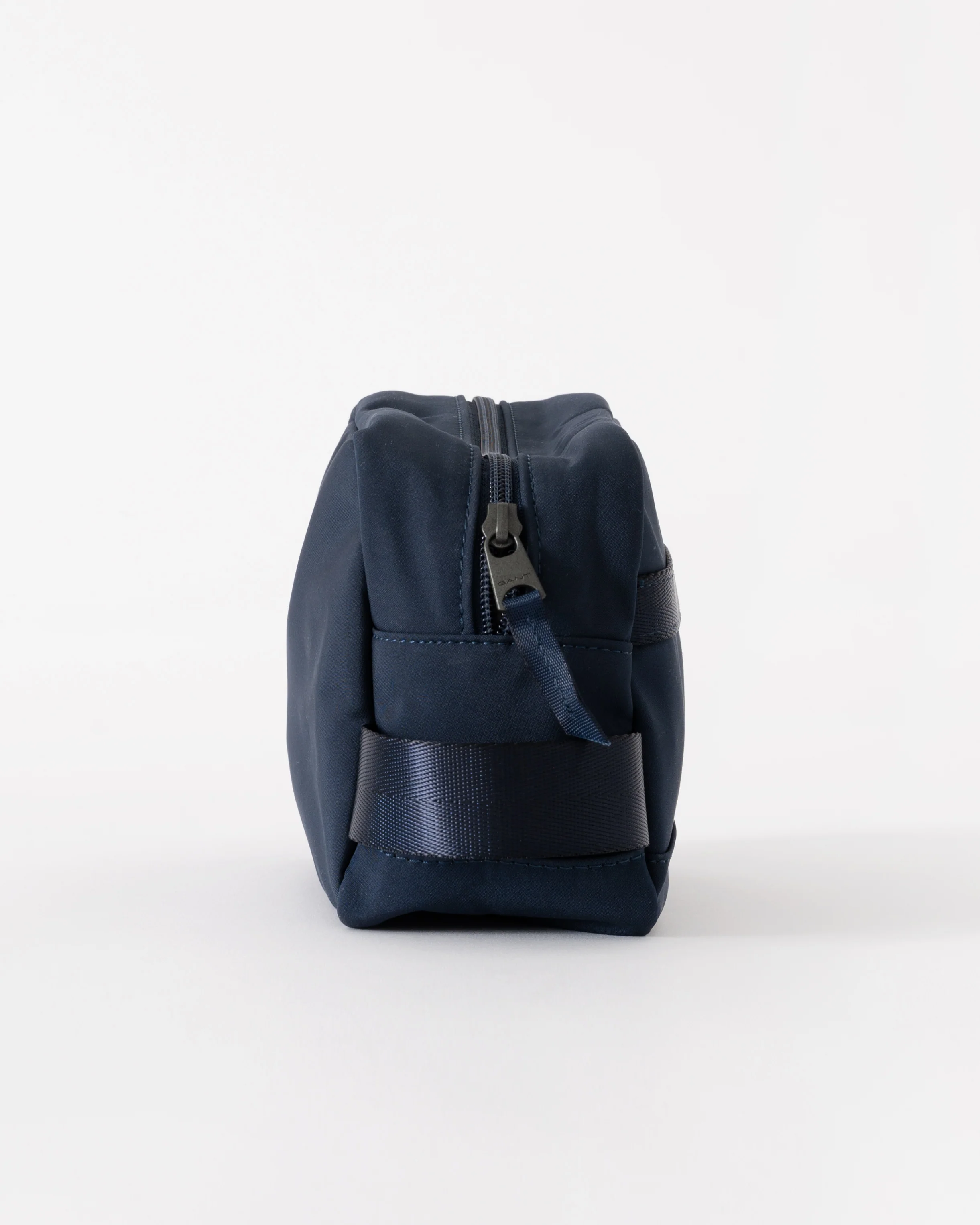 GANT Mens Essential Washbag - 433 Evening Blue - Image 2