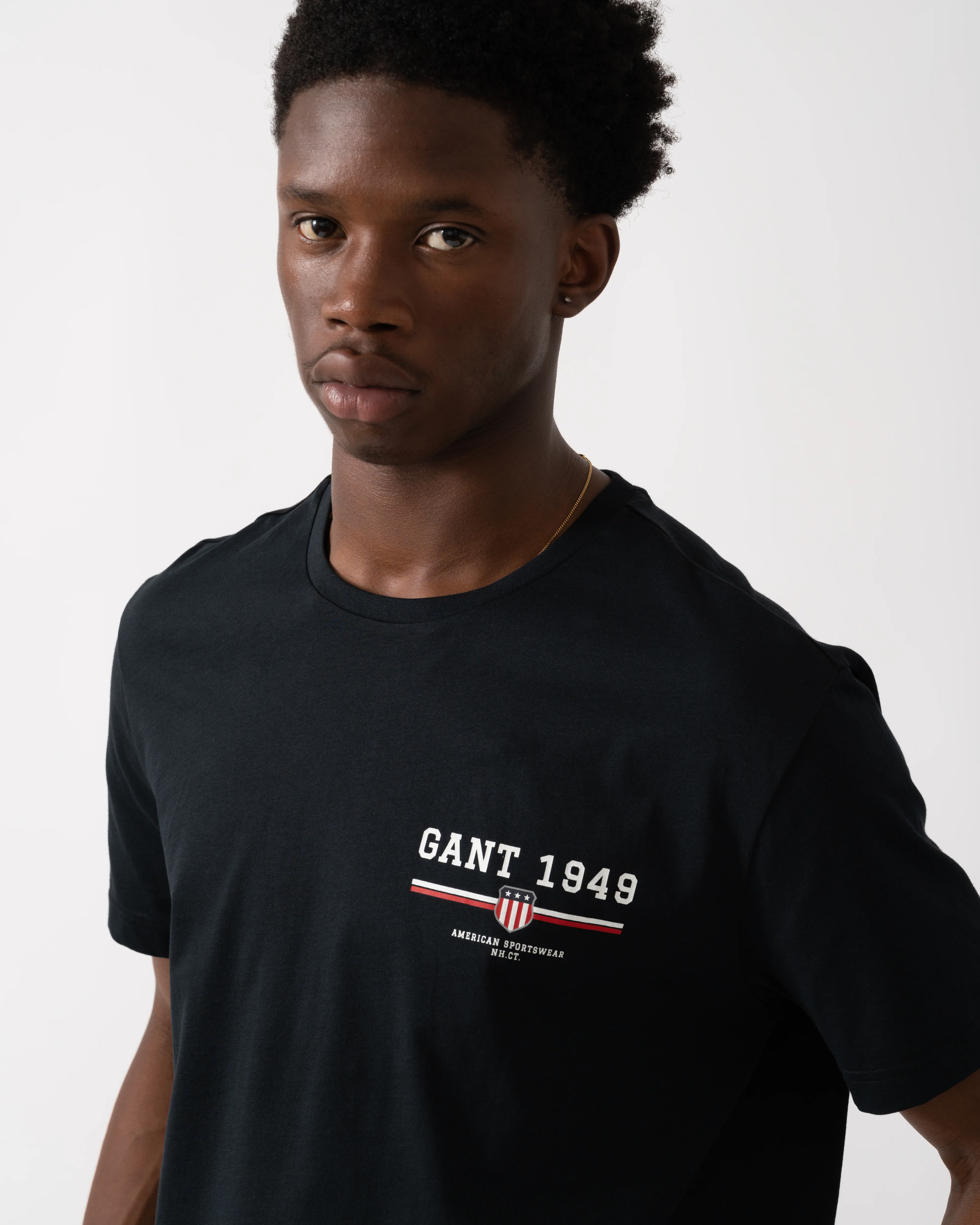GANT Mens Graphic Short Sleeve T-Shirt - 5 Black - Image 2