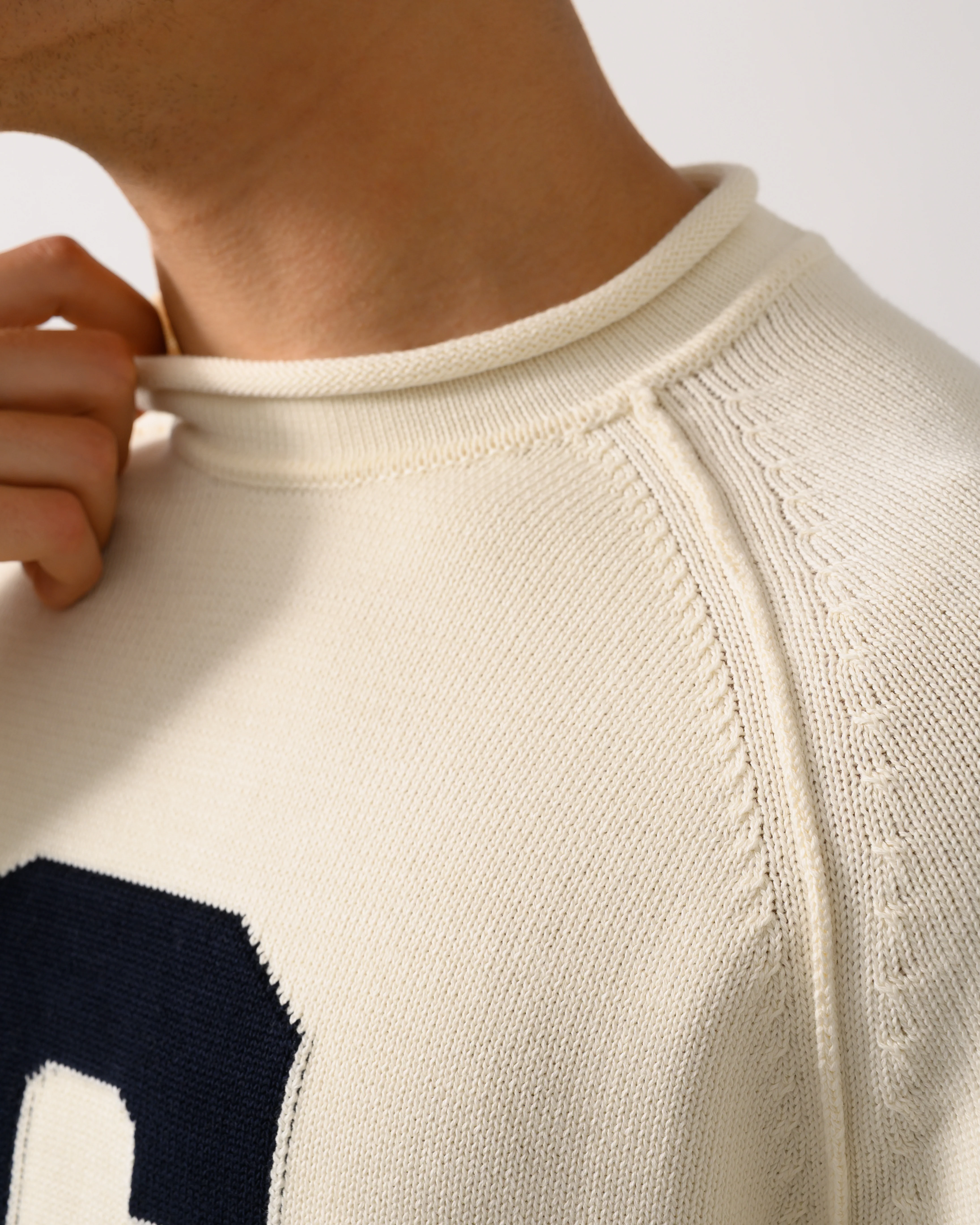 GANT Mens Intarsia G Logo Crew Neck Jumper - 130 Cream - Image 4