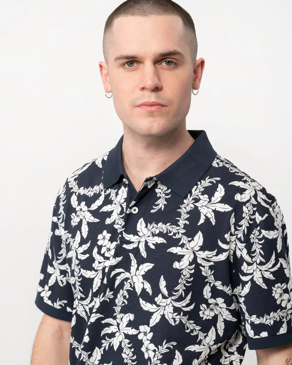 GANT Mens Palm Lei Print Short Sleeve Polo - Image 2