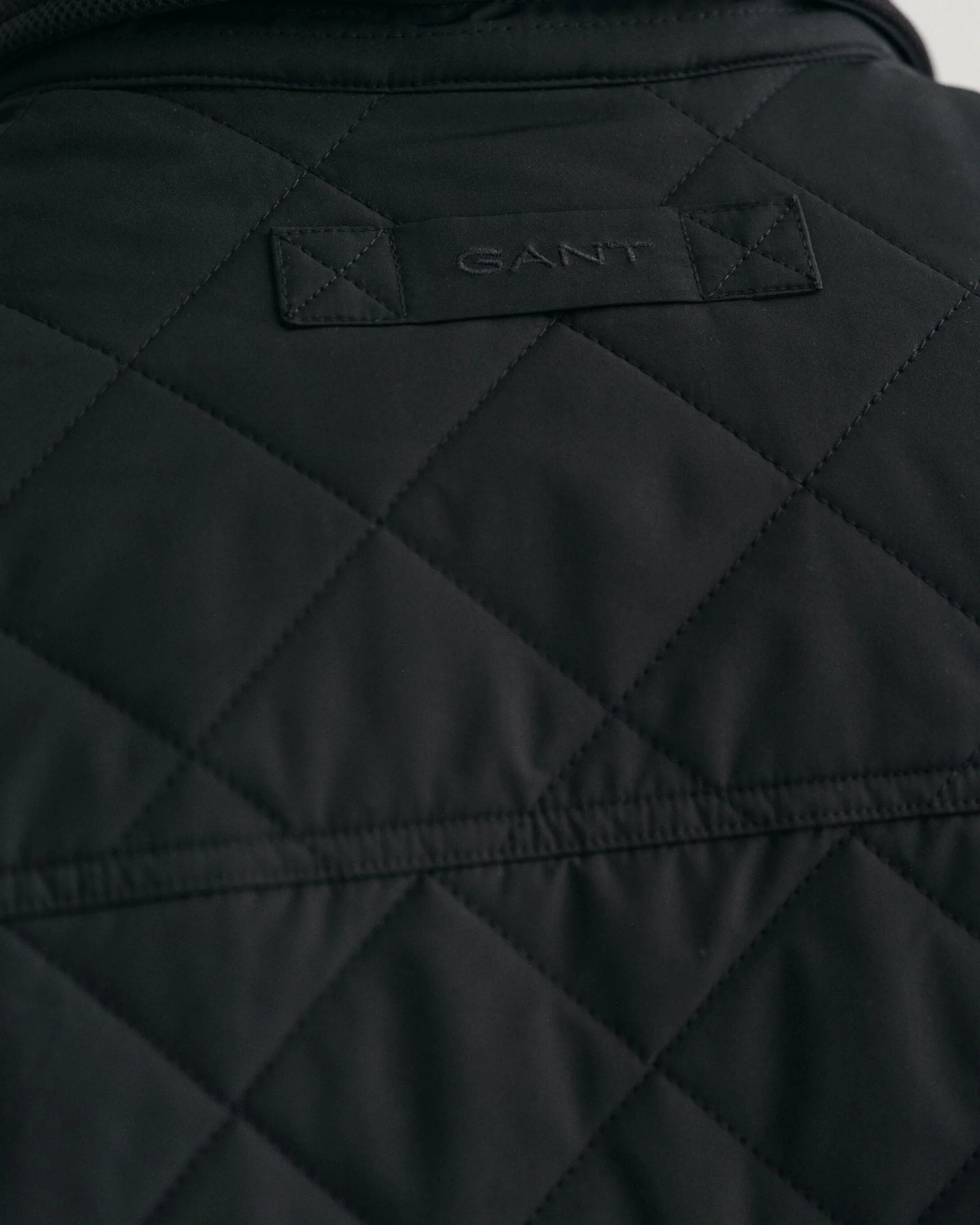 GANT Mens Quilted Windcheater Vest - 5 Black - Image 5