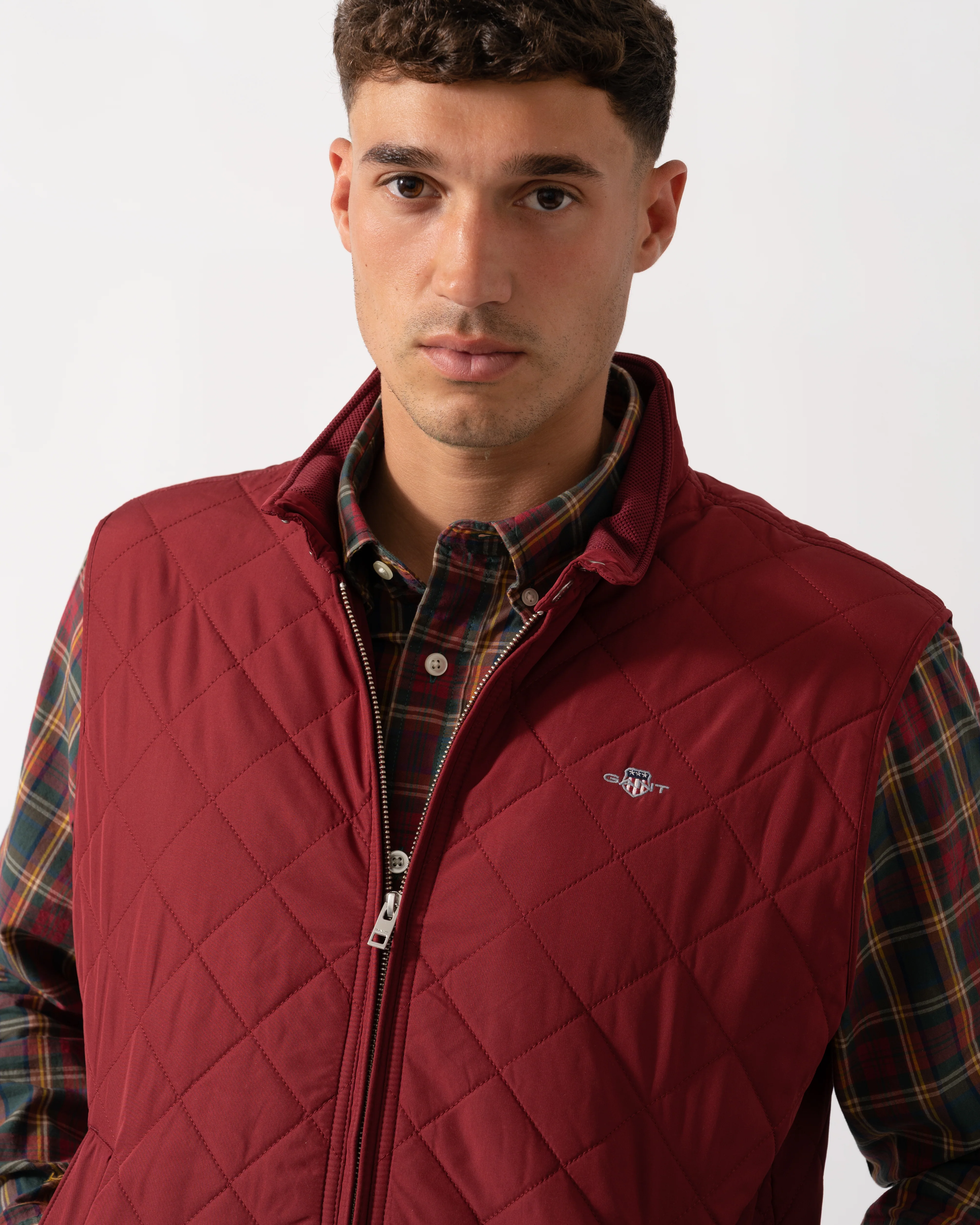 GANT Mens Quilted Windcheater Vest - 604 Plumped Red - Image 3