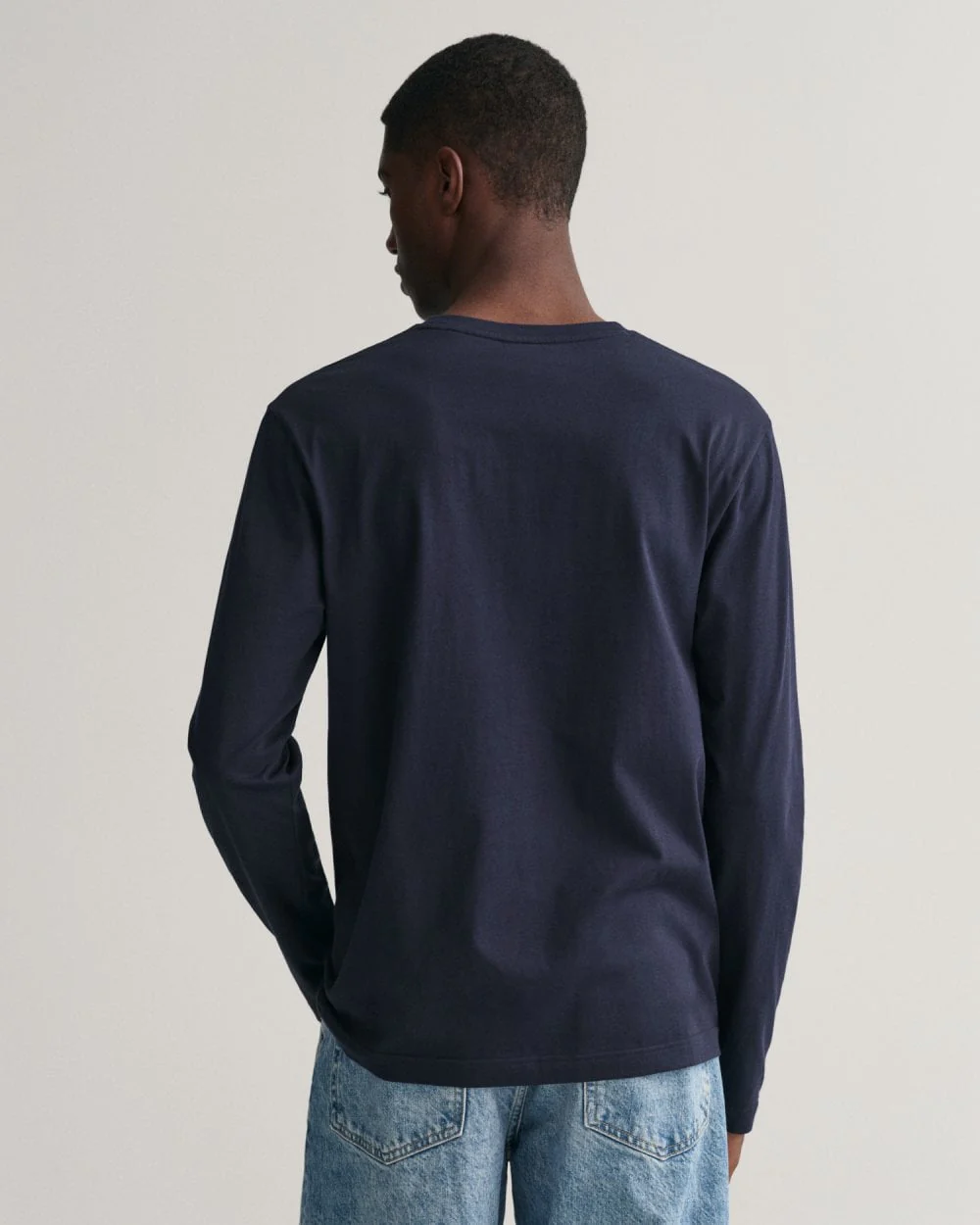 GANT Mens Reg Medium Archive Shield Long Sleeve T-Shirt - Image 2