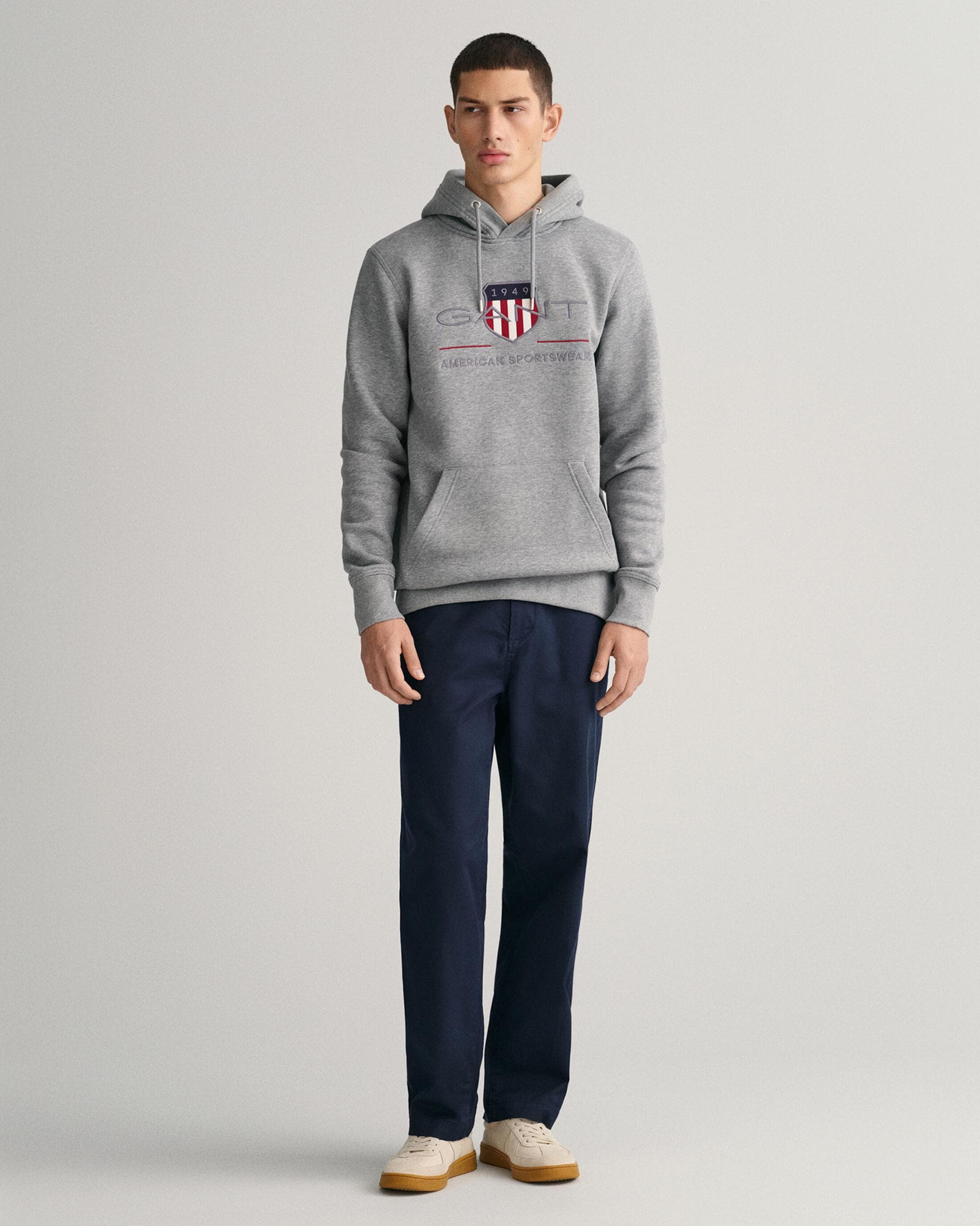 GANT Mens Regular FIt Archive Shield Pullover Hoodie - 93 Grey Melange - Image 5