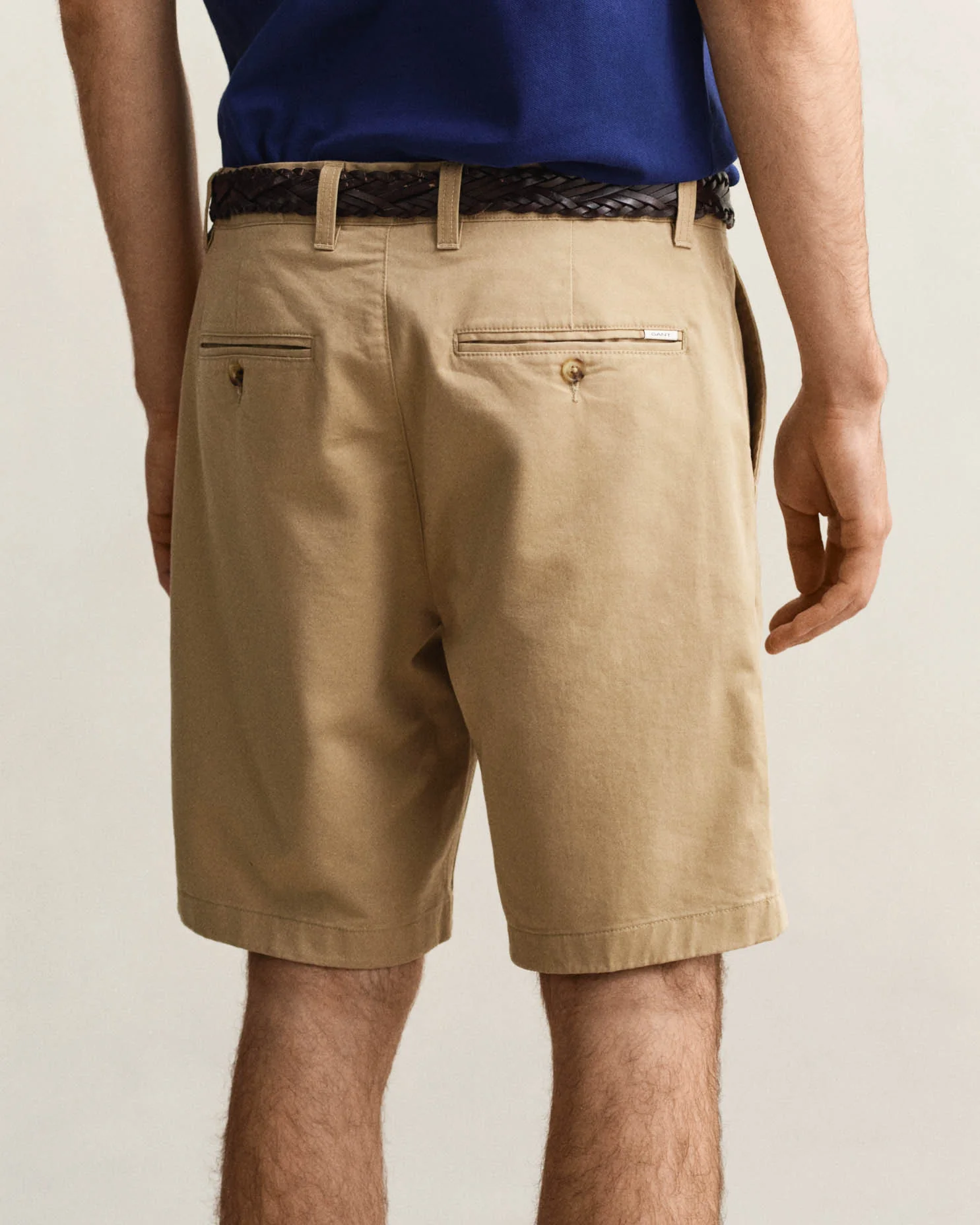 GANT Mens Regular Fit Classic Chino Shorts - 248 Dark Khaki - Image 2