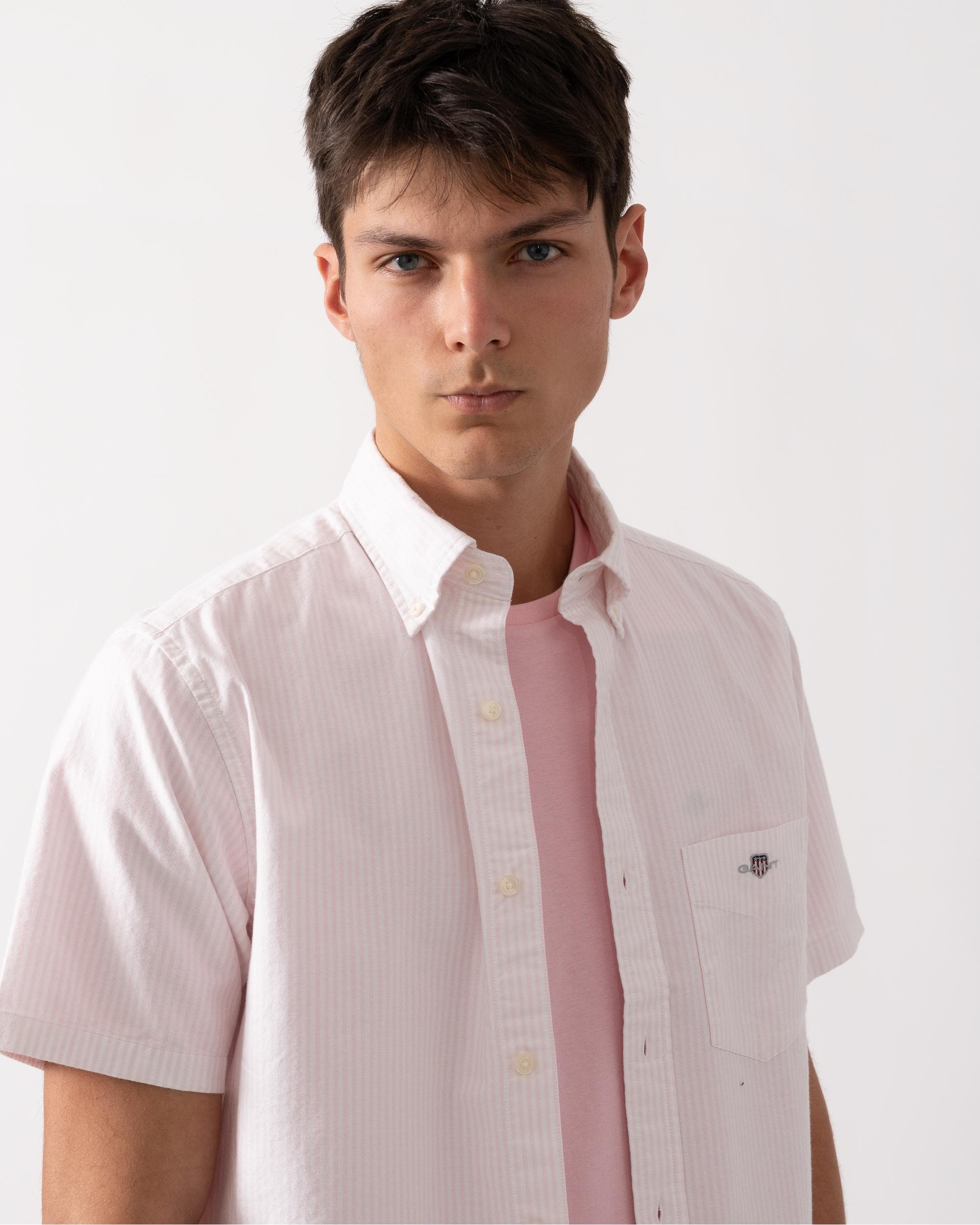 GANT Mens Regular Fit Classic Oxford Stripe Short Sleeve Shirt - 662 Light Pink - Image 2