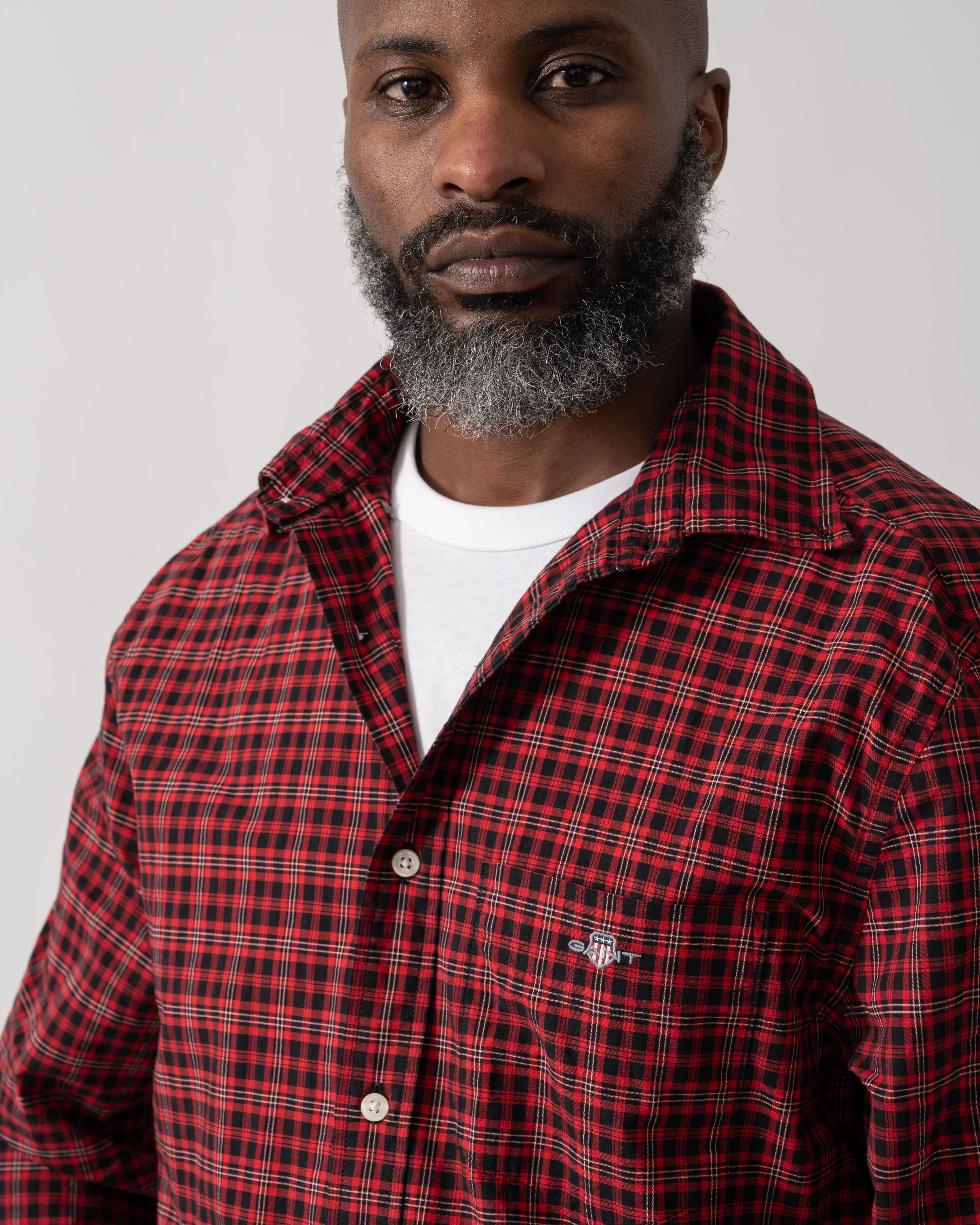 GANT Mens Regular Fit Classic Poplin Check Shirt - 630 Ruby Red - Image 3