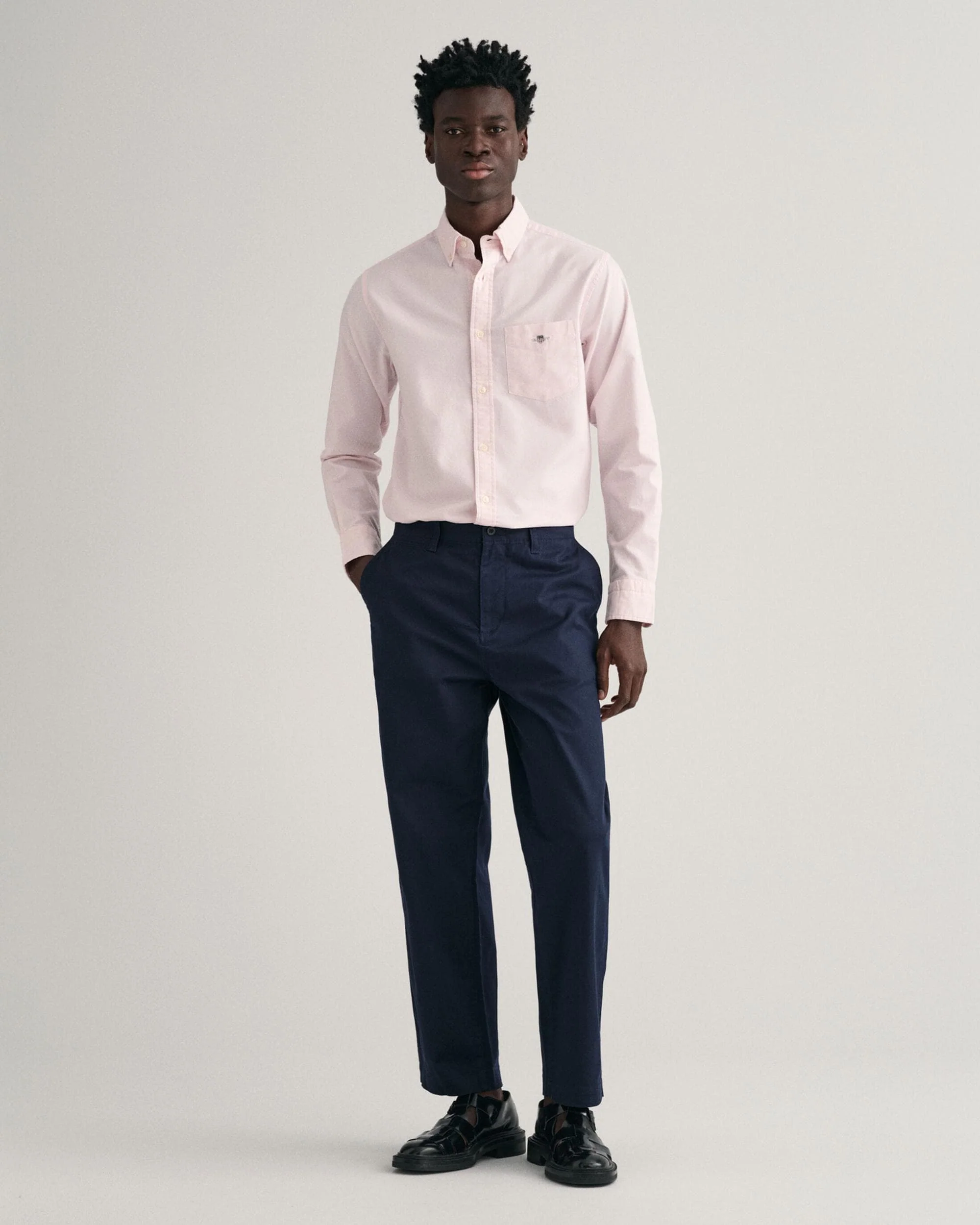 GANT Mens Regular Fit Long Sleeve Oxford Shirt - 662 Light Pink - Image 4