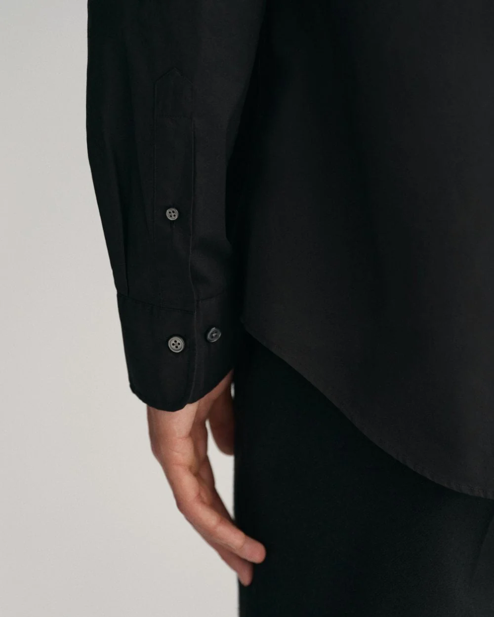 GANT Mens Regular Fit Long Sleeve Poplin Shirt - 5 Black - Image 3