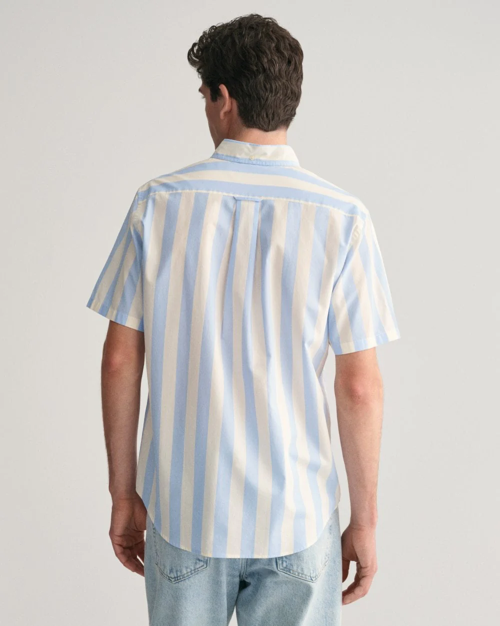 GANT Mens Regular Fit Poplin Parasol Stripe Short Sleeve Shirt - Image 4