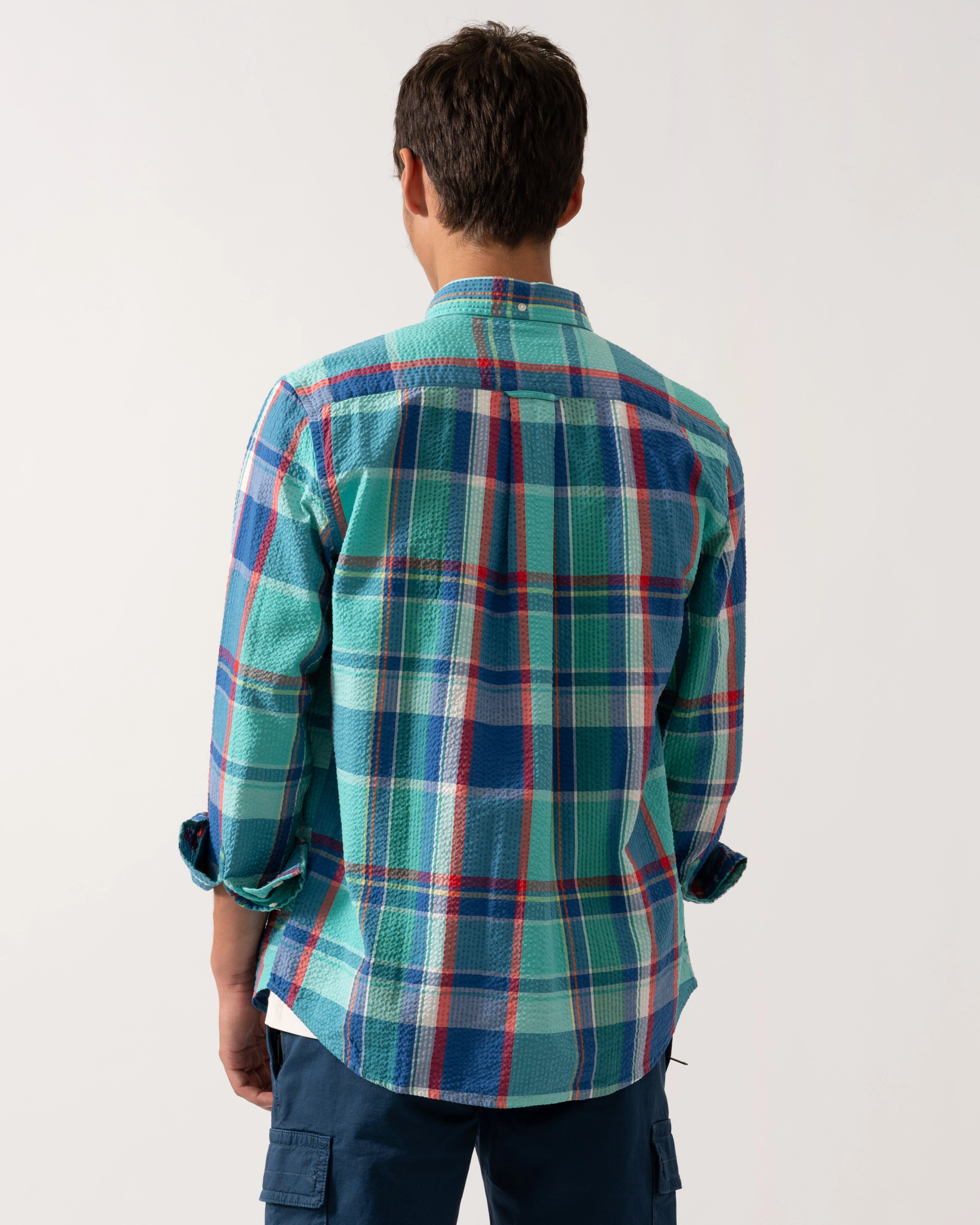 GANT Mens Regular Fit Seersucker Madras Shirt with Shield Logo 353 Tropic Blue - Image 4