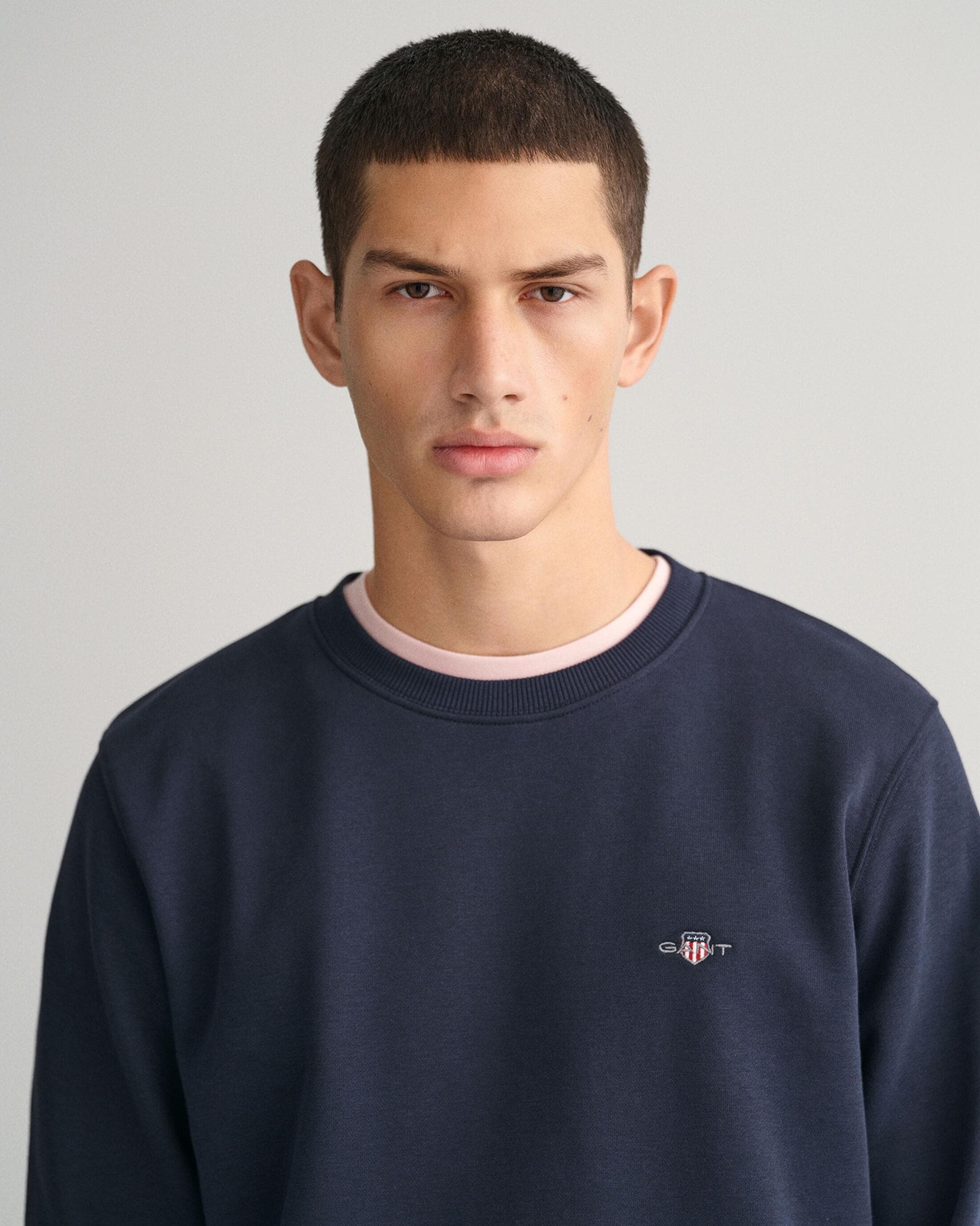 GANT Mens Regular Fit Shield Logo Crew Neck Sweatshirt - 433 Evening Blue - Image 2