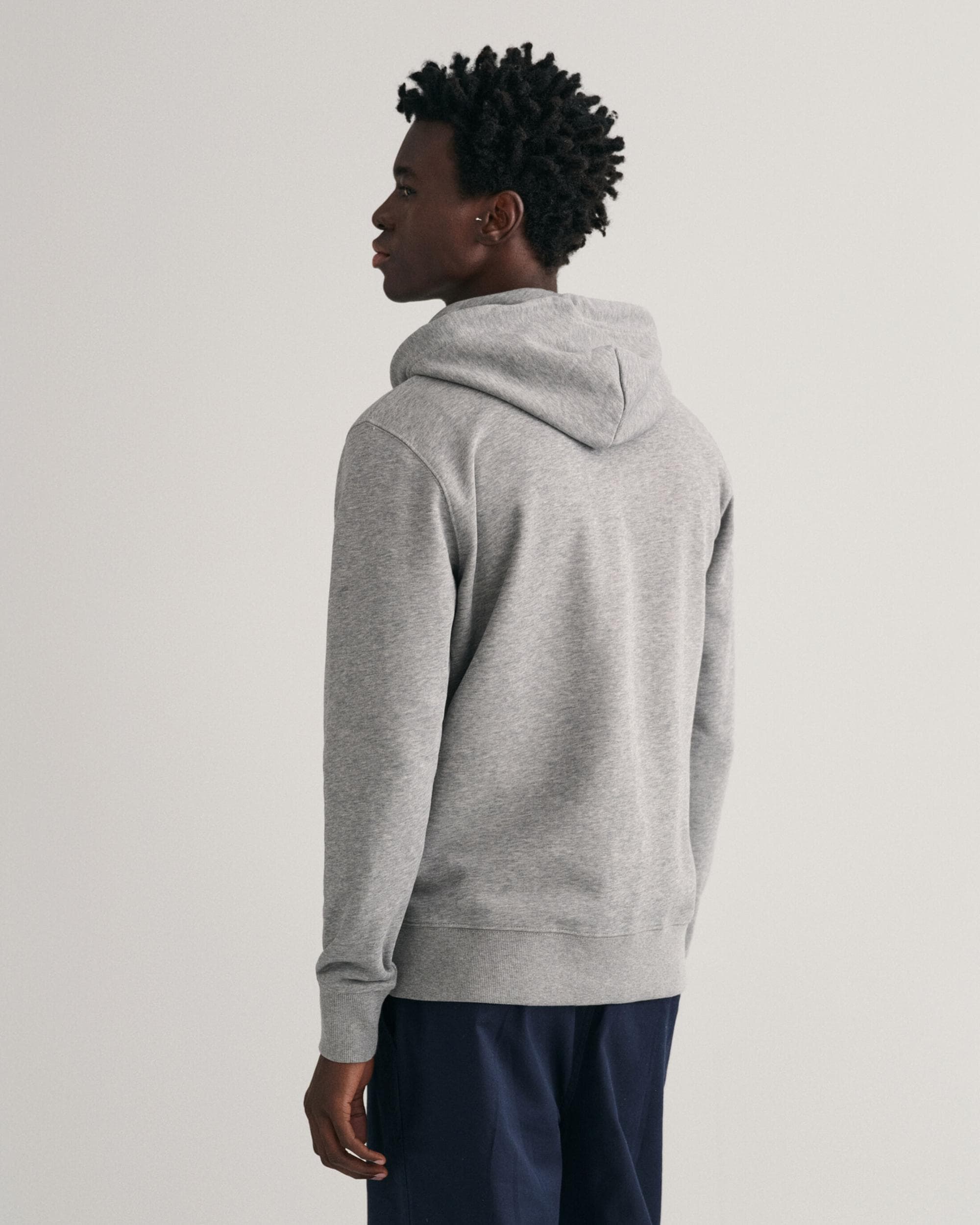 GANT Mens Regular Fit Shield Logo Full Zip Hoodie - 93 Grey Melange - Image 2