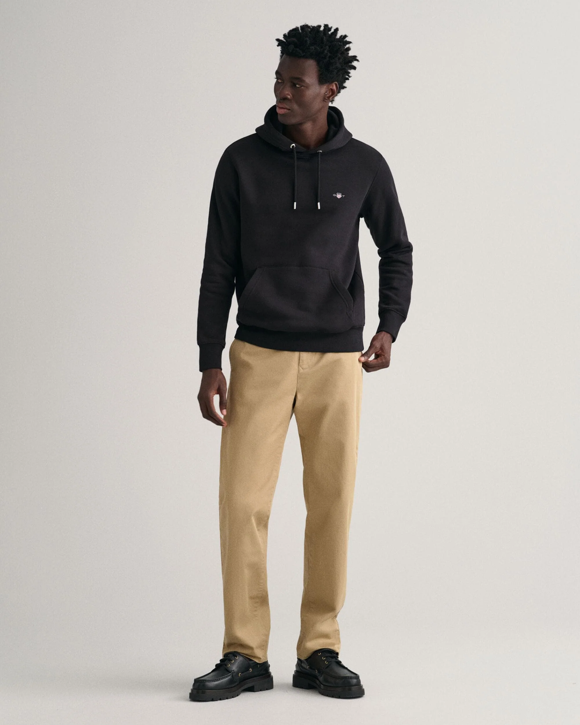 GANT Mens Regular Fit Shield Logo Pullover Hoodie - 5 Black - Image 3