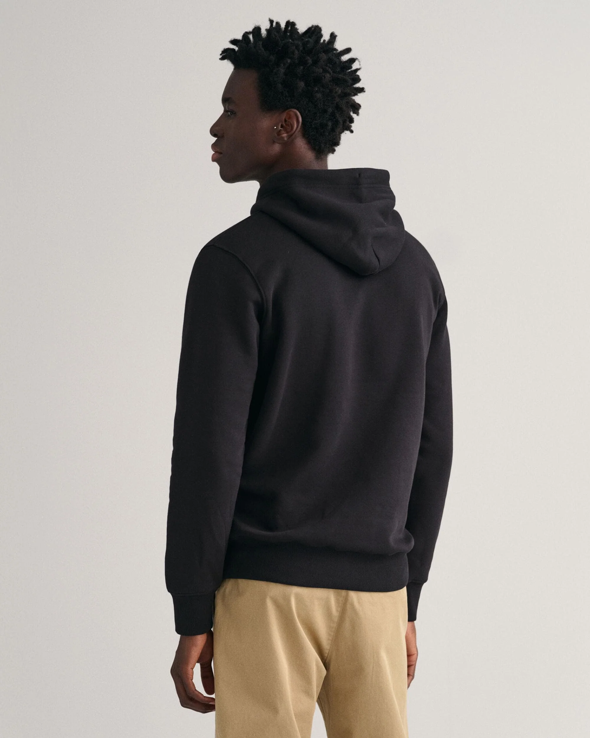 GANT Mens Regular Fit Shield Logo Pullover Hoodie - 5 Black - Image 4