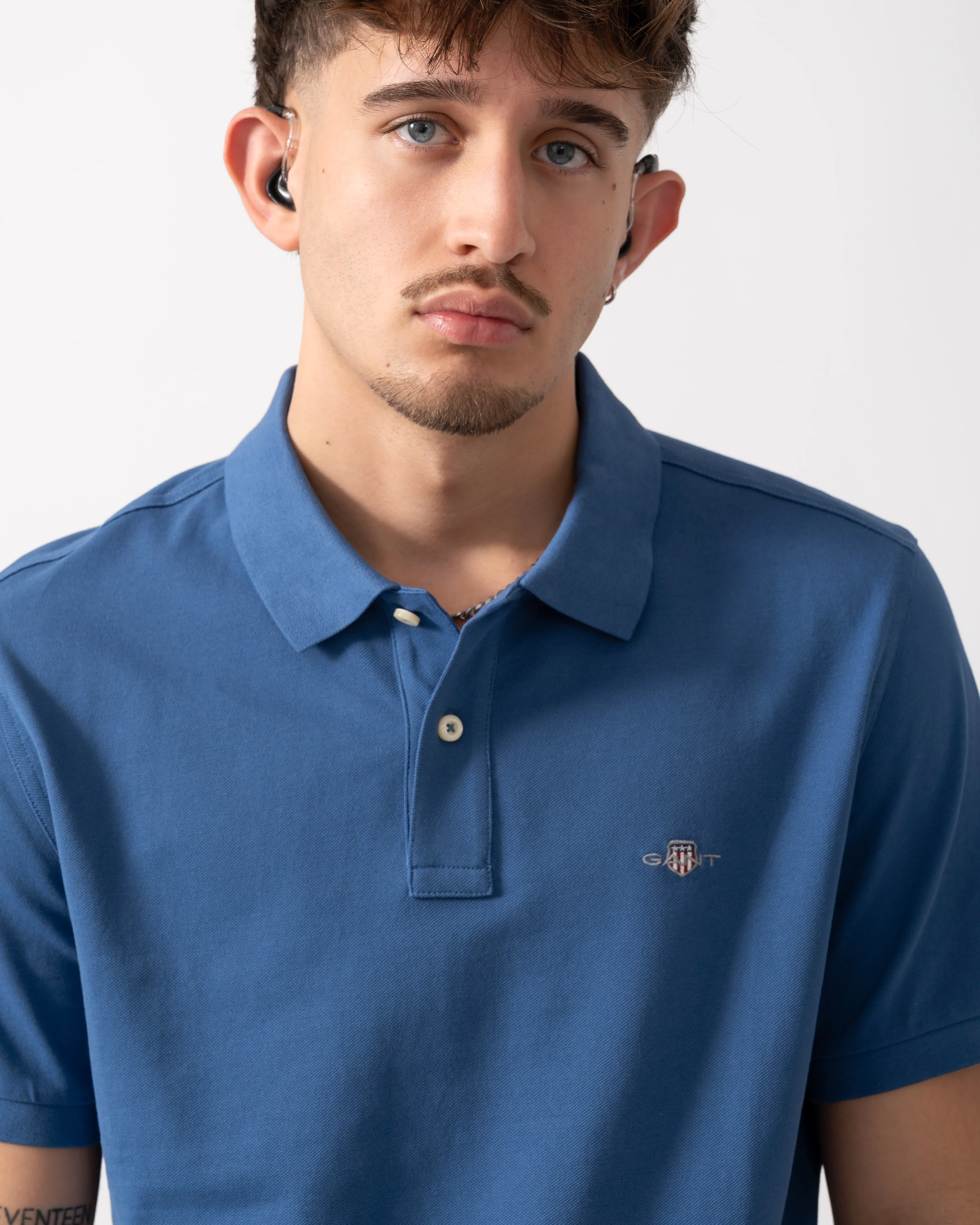 GANT Mens Regular Fit Short Sleeve Shield Logo Pique Polo - 442 Vintage Blue - Image 3