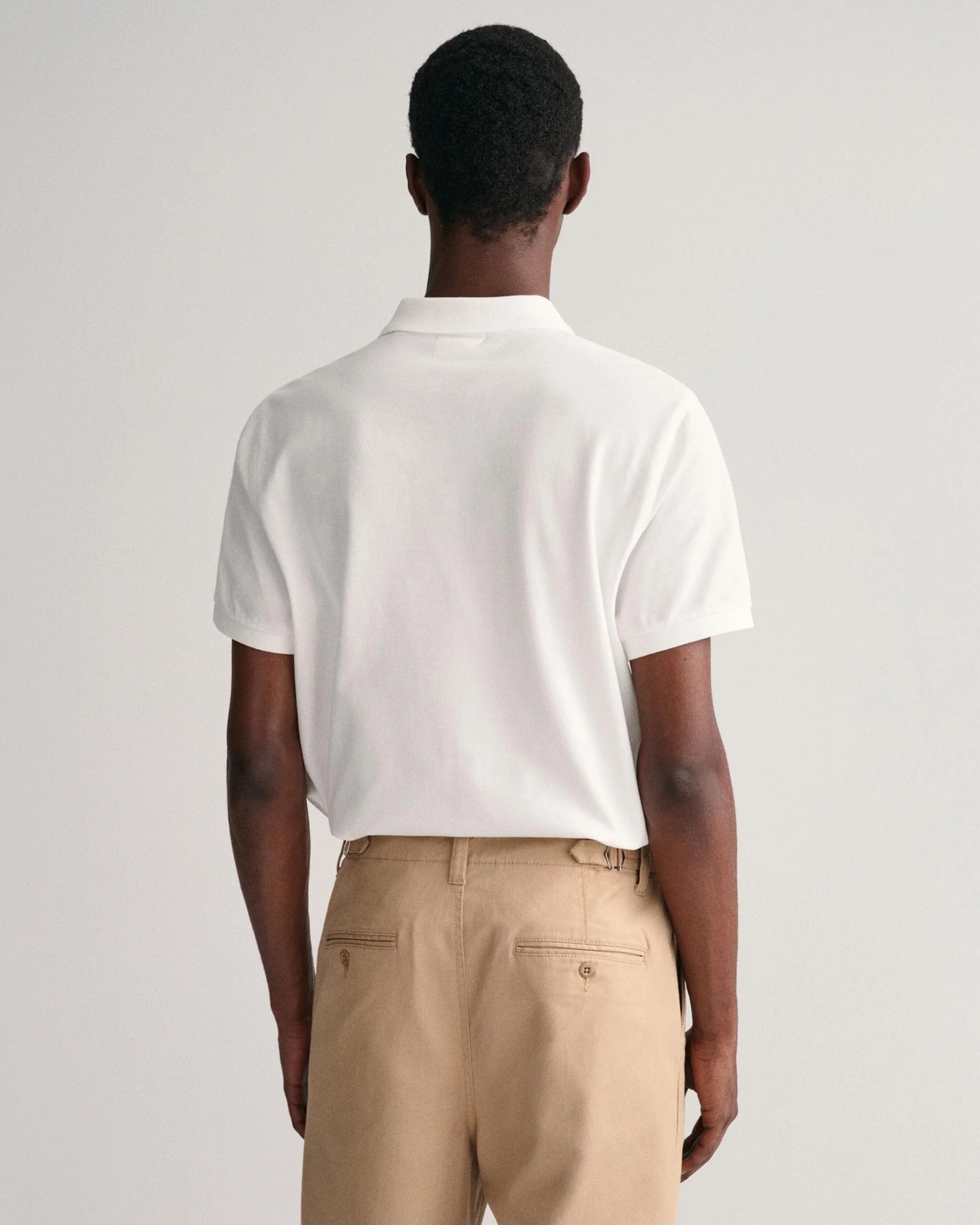 GANT Mens Regular Fit Short Sleeve Shield Logo Pique Polo NOS - 110 White - Image 3
