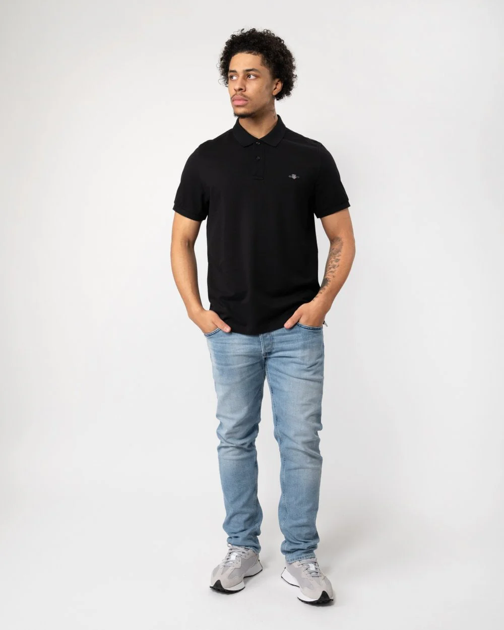 GANT Mens Regular Fit Short Sleeve Shield Logo Pique Polo NOS - 5 Black - Image 4