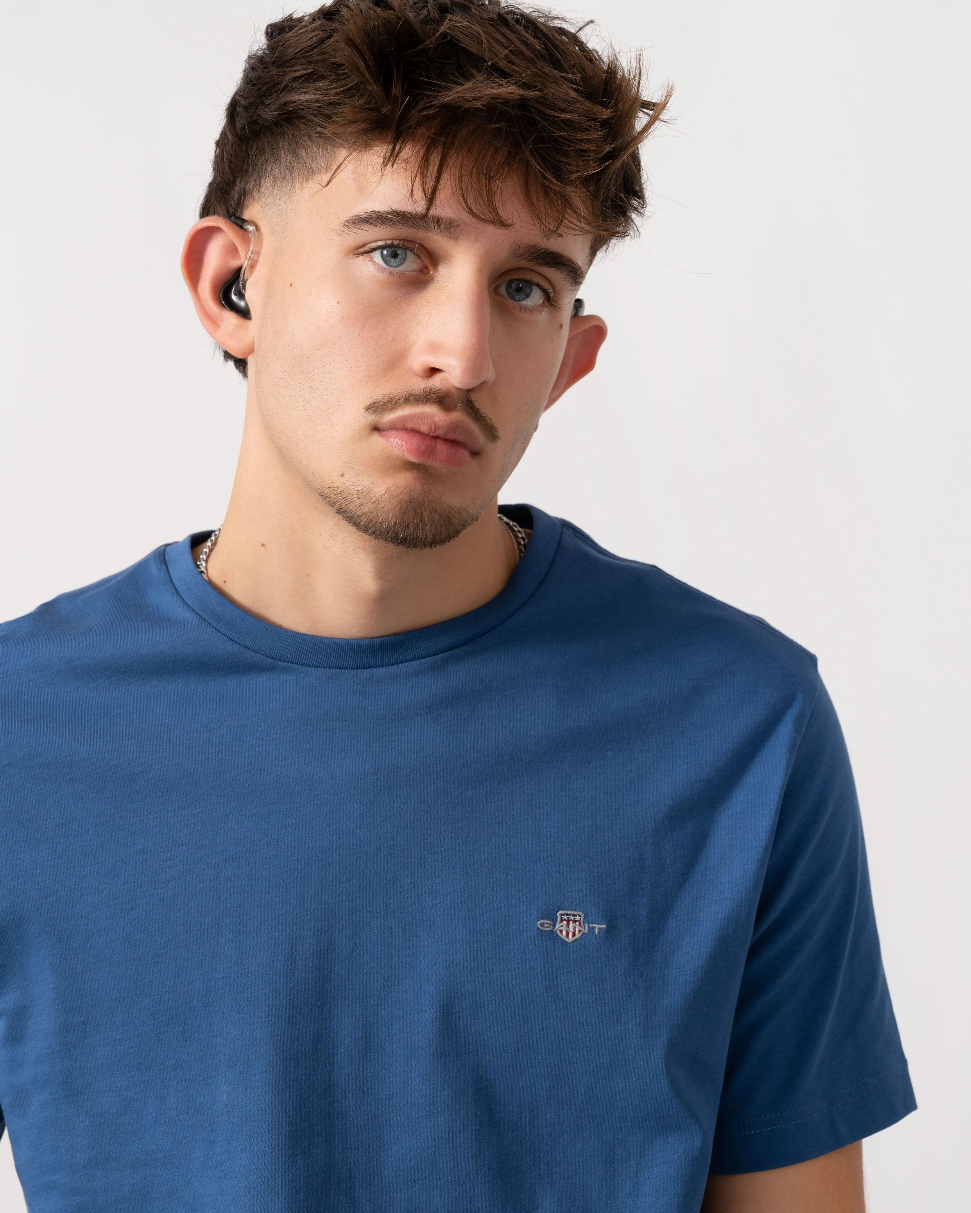 GANT Mens Regular Fit Short Sleeve Shield Logo T-Shirt - 442 Vintage Blue - Image 3