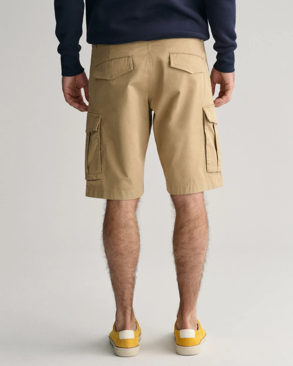 GANT Mens Relaxed Twill Cargo Shorts - 248 Dark Khaki - Image 4