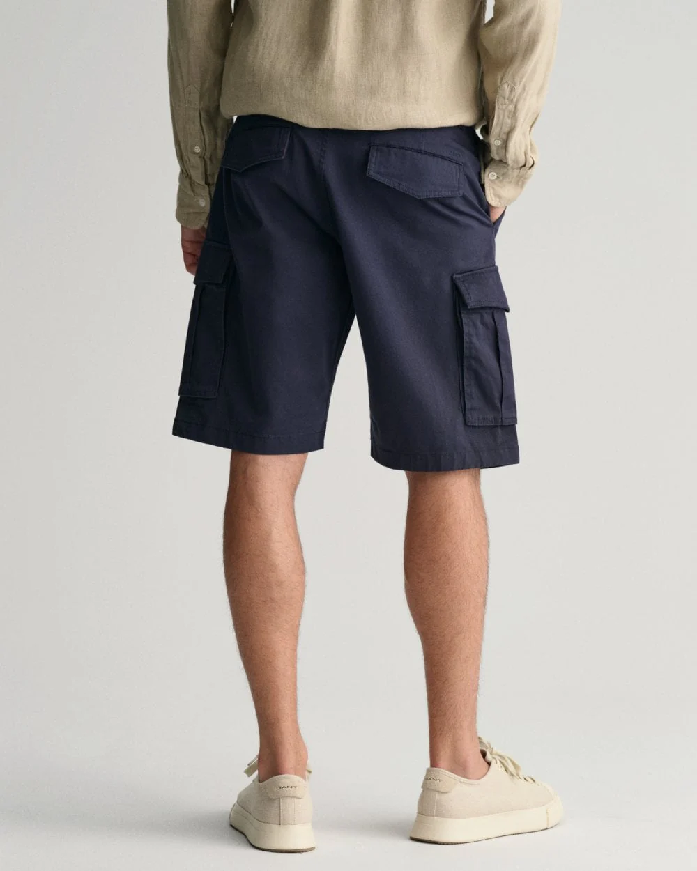 GANT Mens Relaxed Twill Cargo Shorts - 410 Marine - Image 4