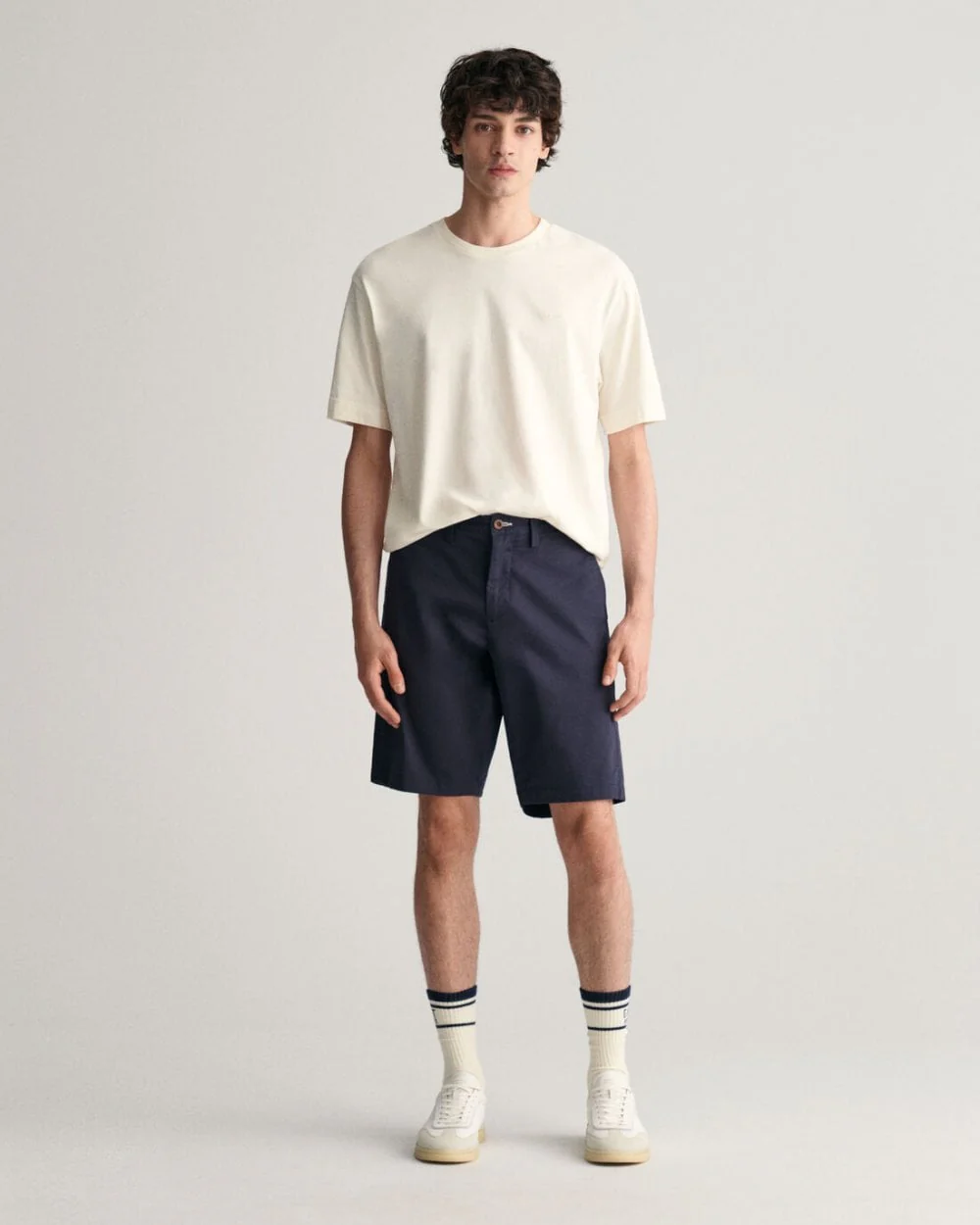 GANT Mens Relaxed Twill Shorts - 410 Marine - Image 3